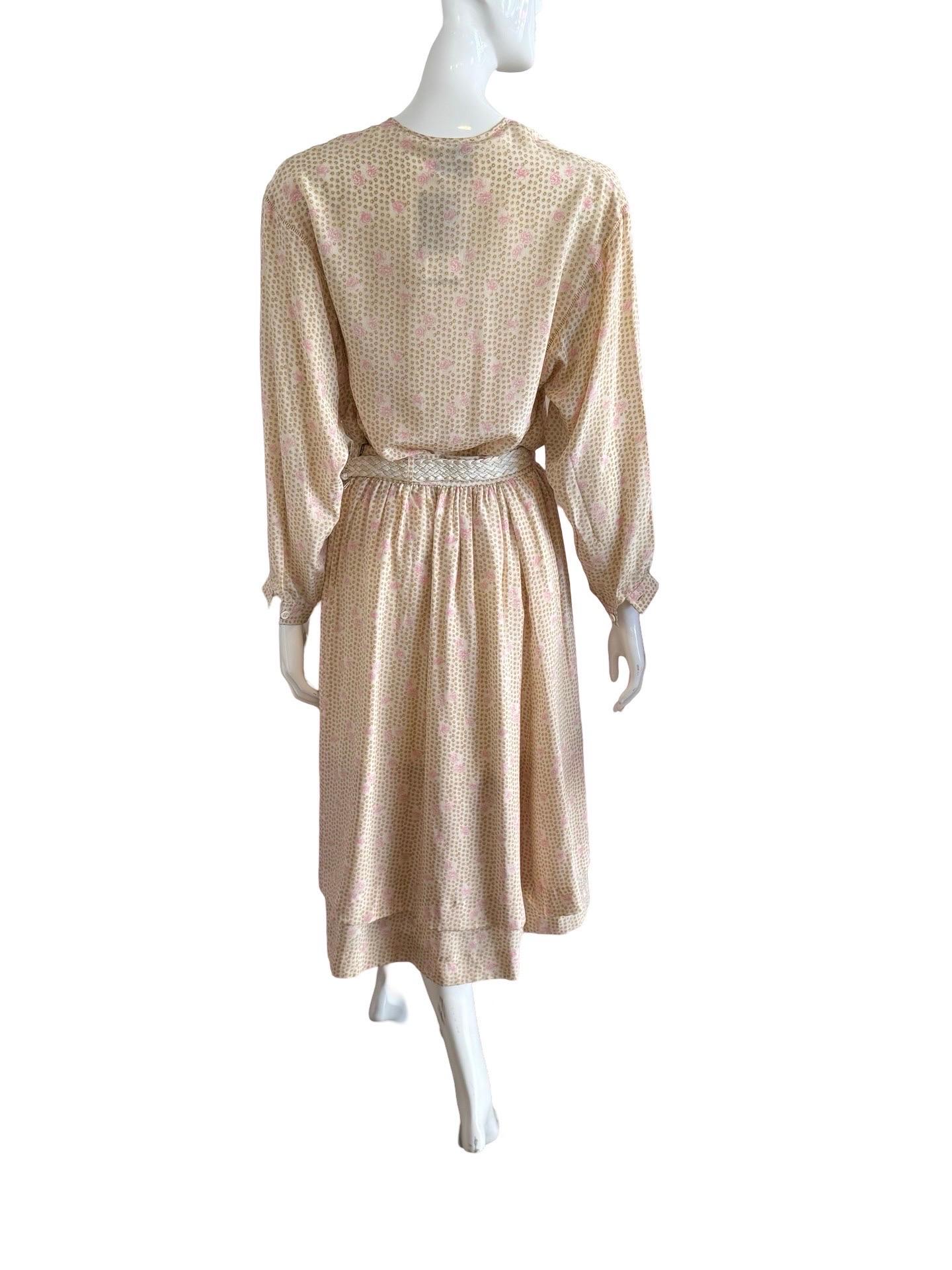 Women's 1980s Valentino Silk Rose Skirt Set For Sale
