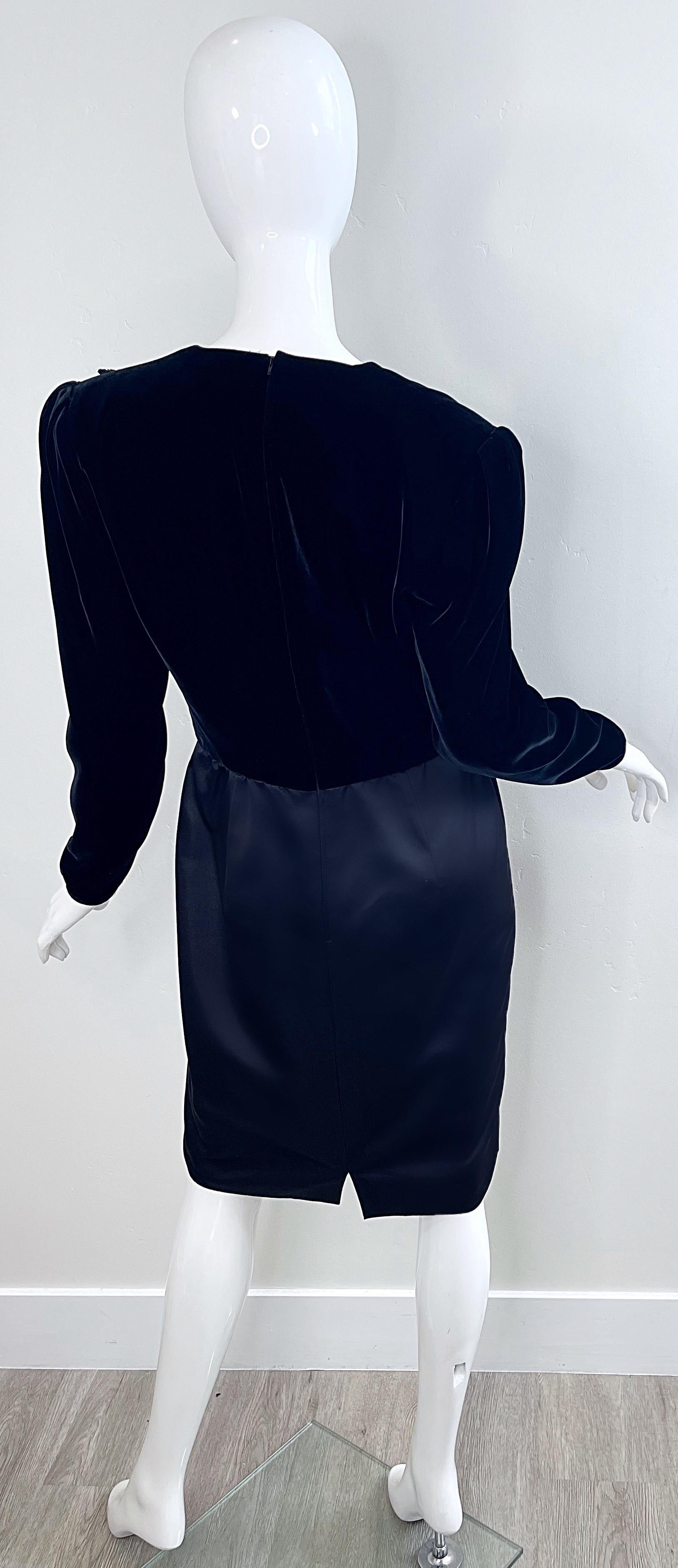 1980s Valentino Size 10 Black Beaded Feather Velvet + Silk Vintage 80s Dress For Sale 1