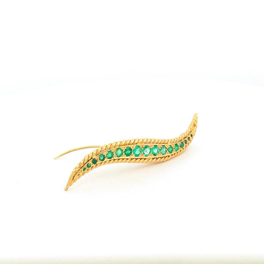 1980's Van Cleef & Arpels 18k Yellow Gold Emerald Wave Pin In Excellent Condition In Dallas, TX