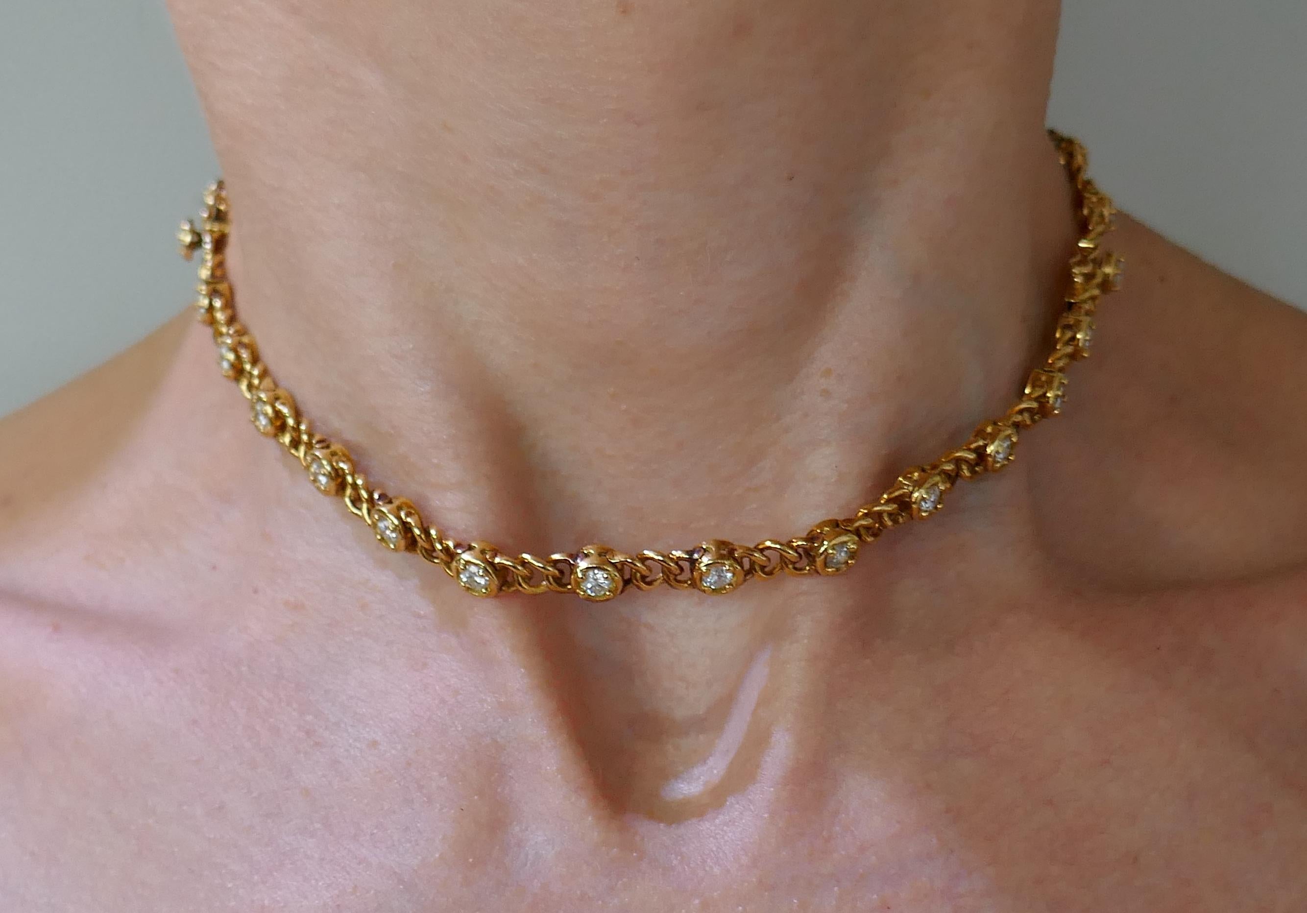 1980s Van Cleef & Arpels Pair of Diamond Gold Bracelets Necklace 3