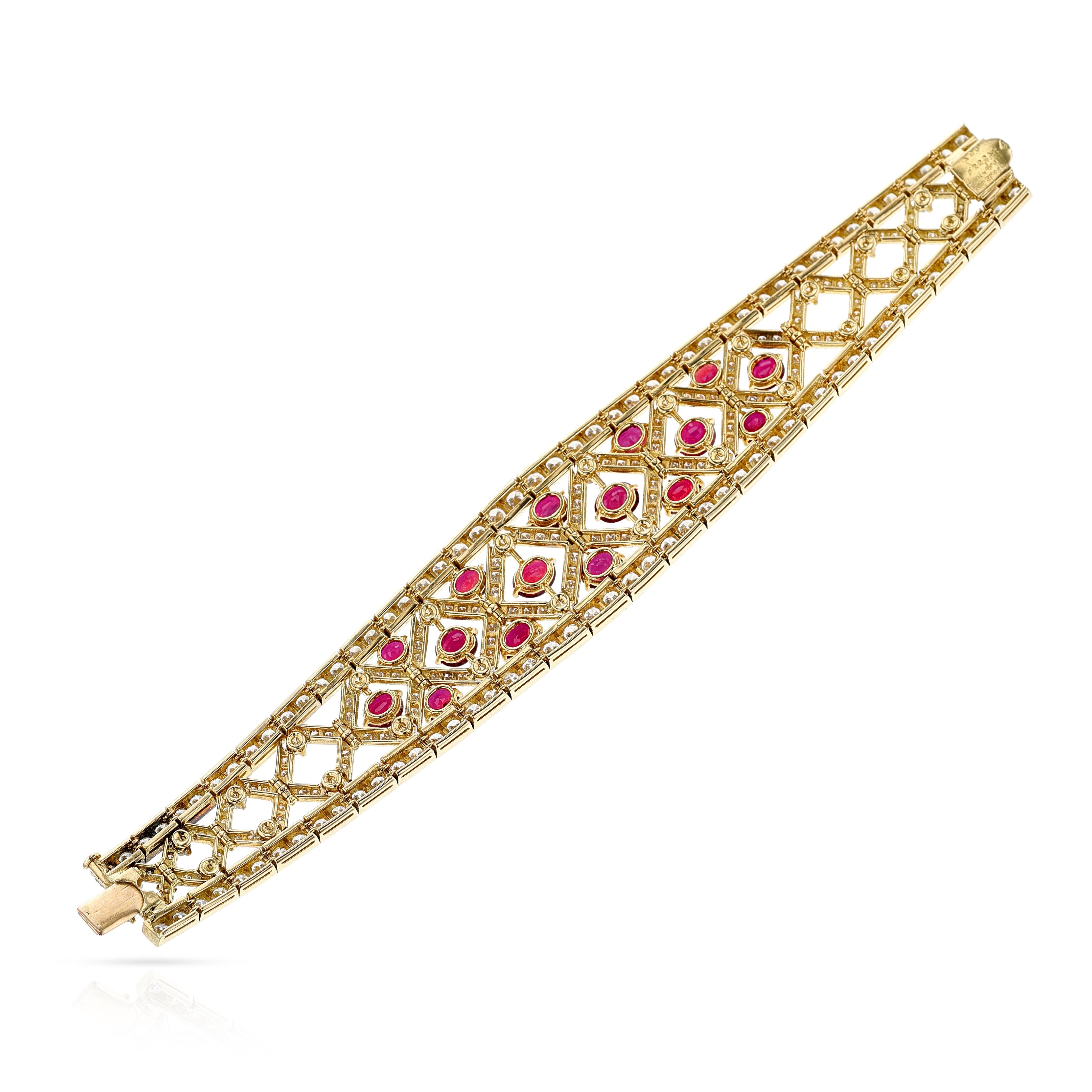 1980s Van Cleef & Arpels Ruby and Diamond Bracelet, 18k Yellow In Excellent Condition For Sale In New York, NY