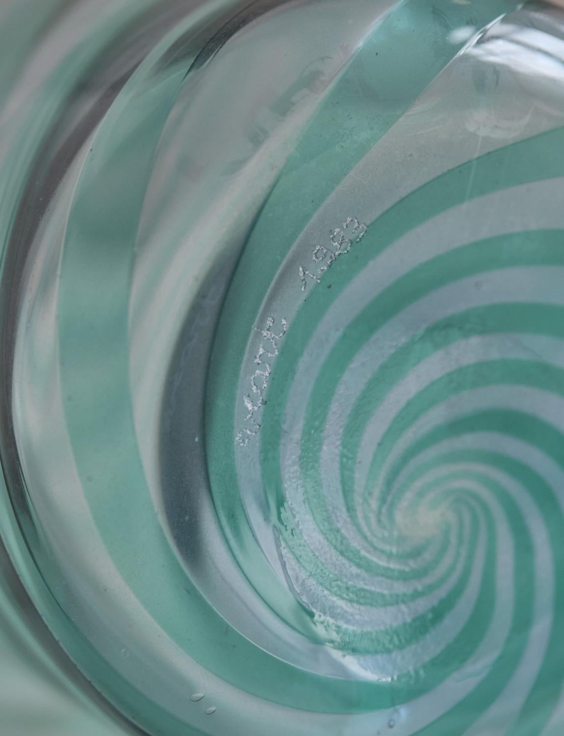 1980s VeArt Murano Glass Hand-blown Striped Turquoise Bottle In condizioni ottime in vendita a Florence, Tuscany
