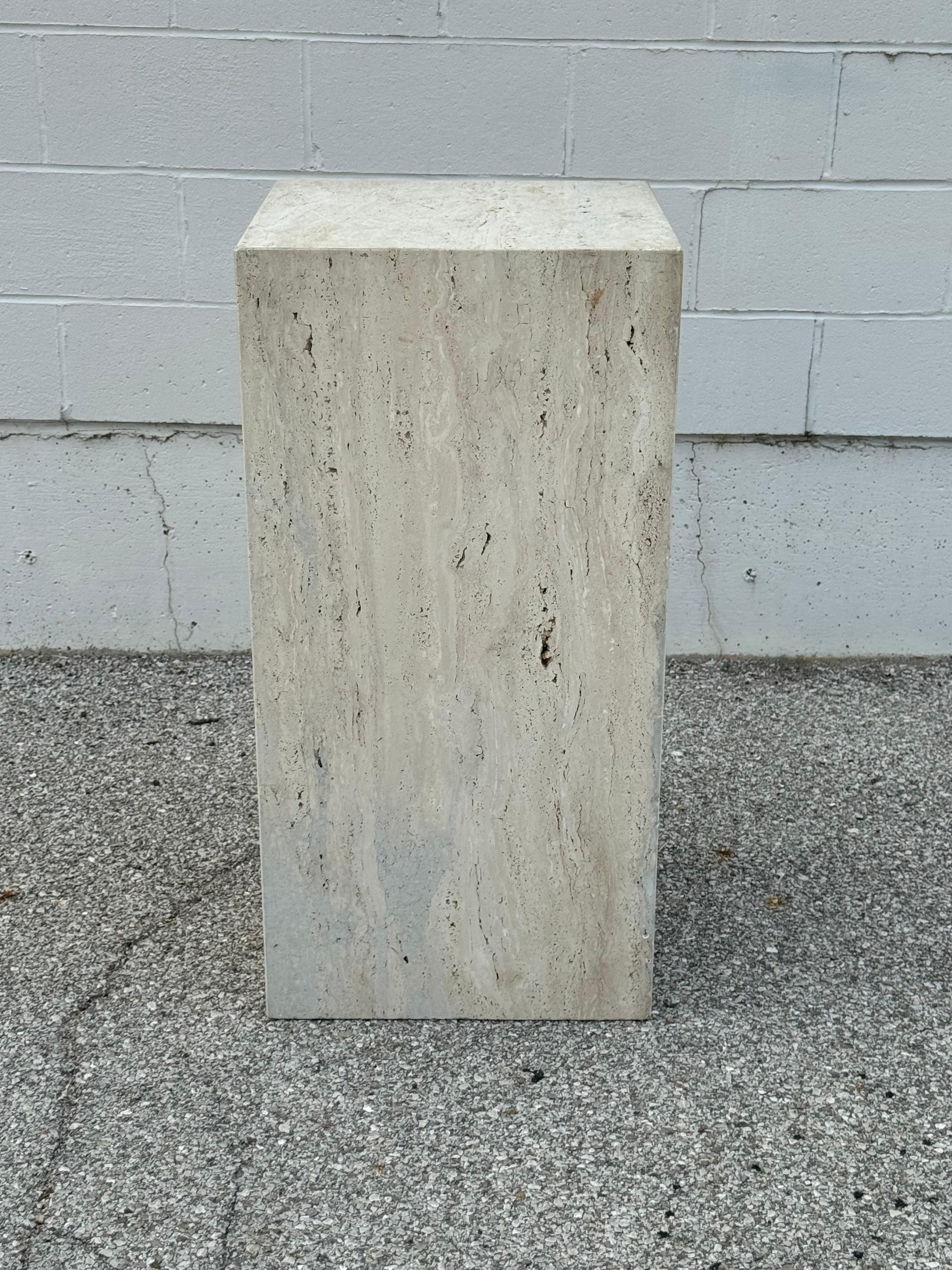 1980s vein cut Italian beige travertine rectangular cubed pedestal / art display, stand or column. 