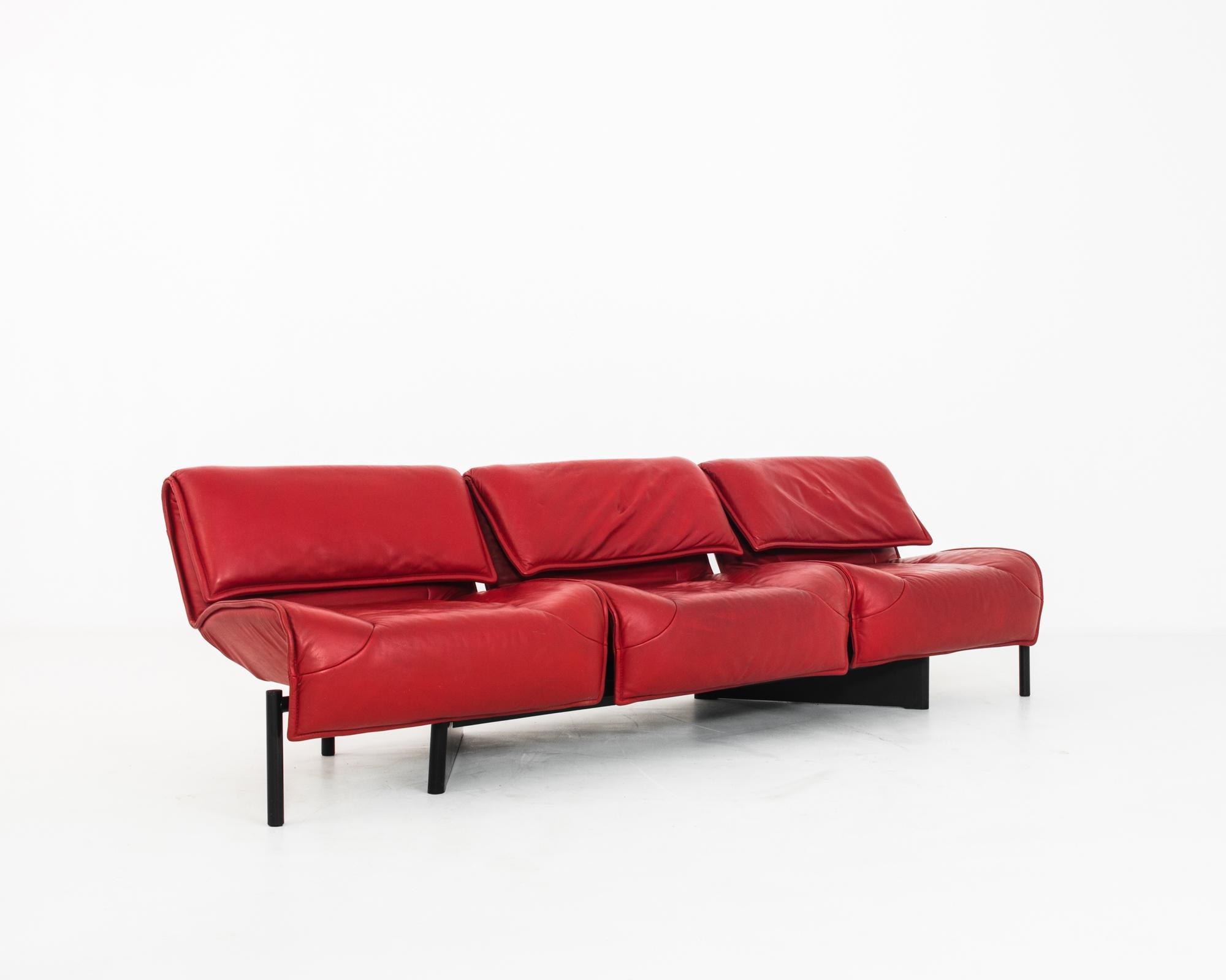 Post-Modern 1980s 'Veranda' 3-Seater Burgundy Sofa by Vico Magistretti for Cassina