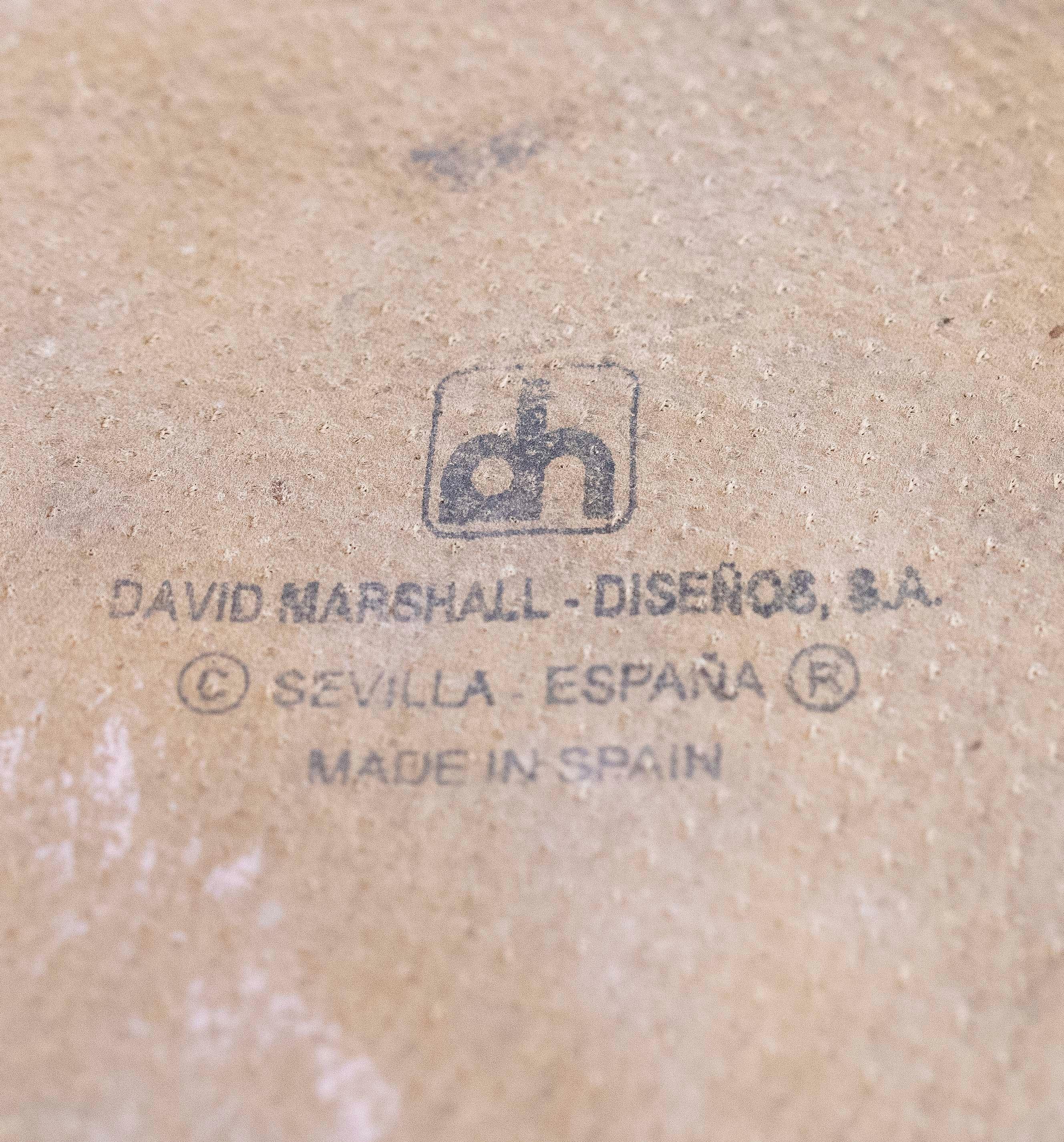 Vasija de los años 80 en bronce dorado y plateado del artista David Marshall en venta 5