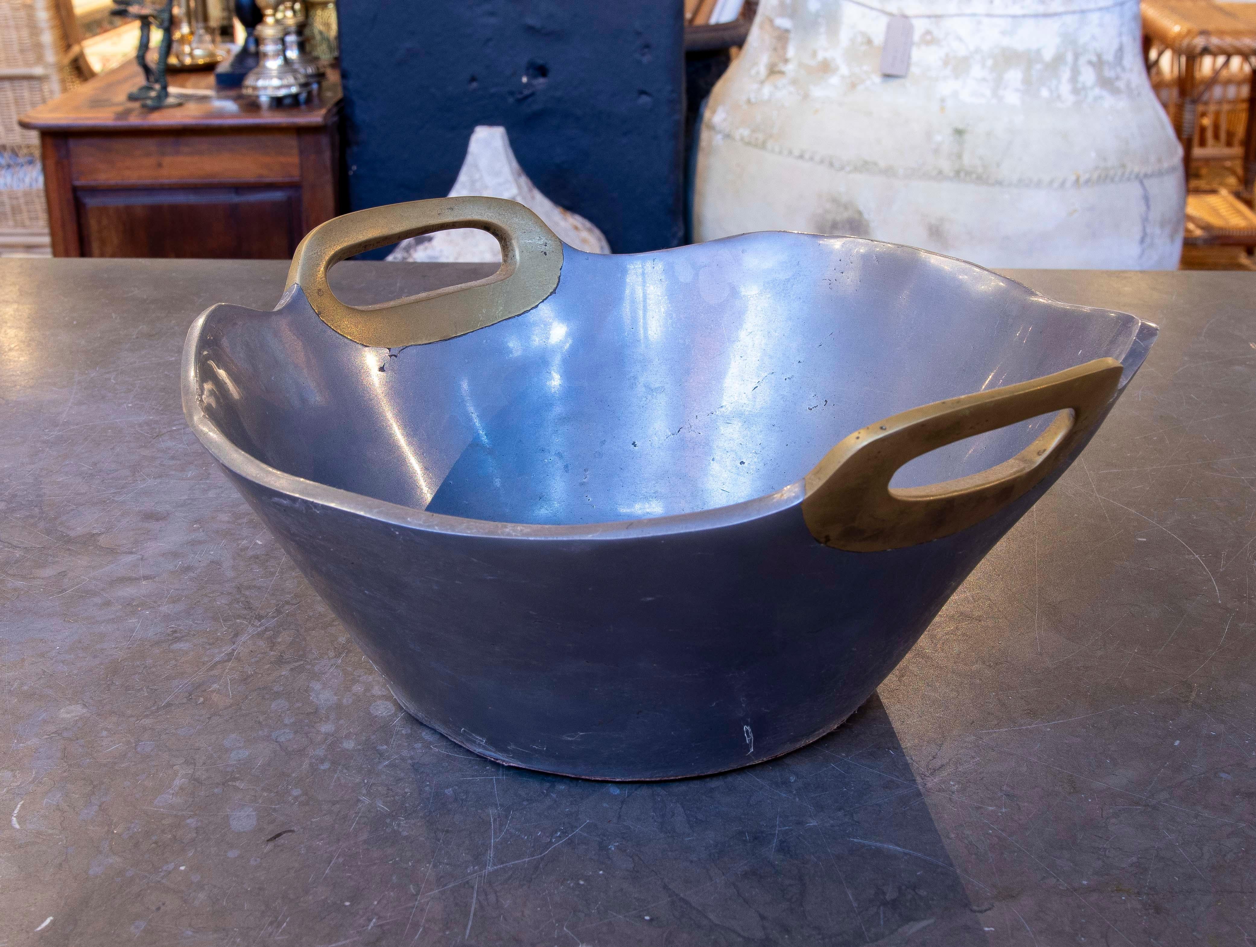 Vase des années 1980 en bronze doré et plaqué argent de l'artiste David Marshall Bon état - En vente à Marbella, ES