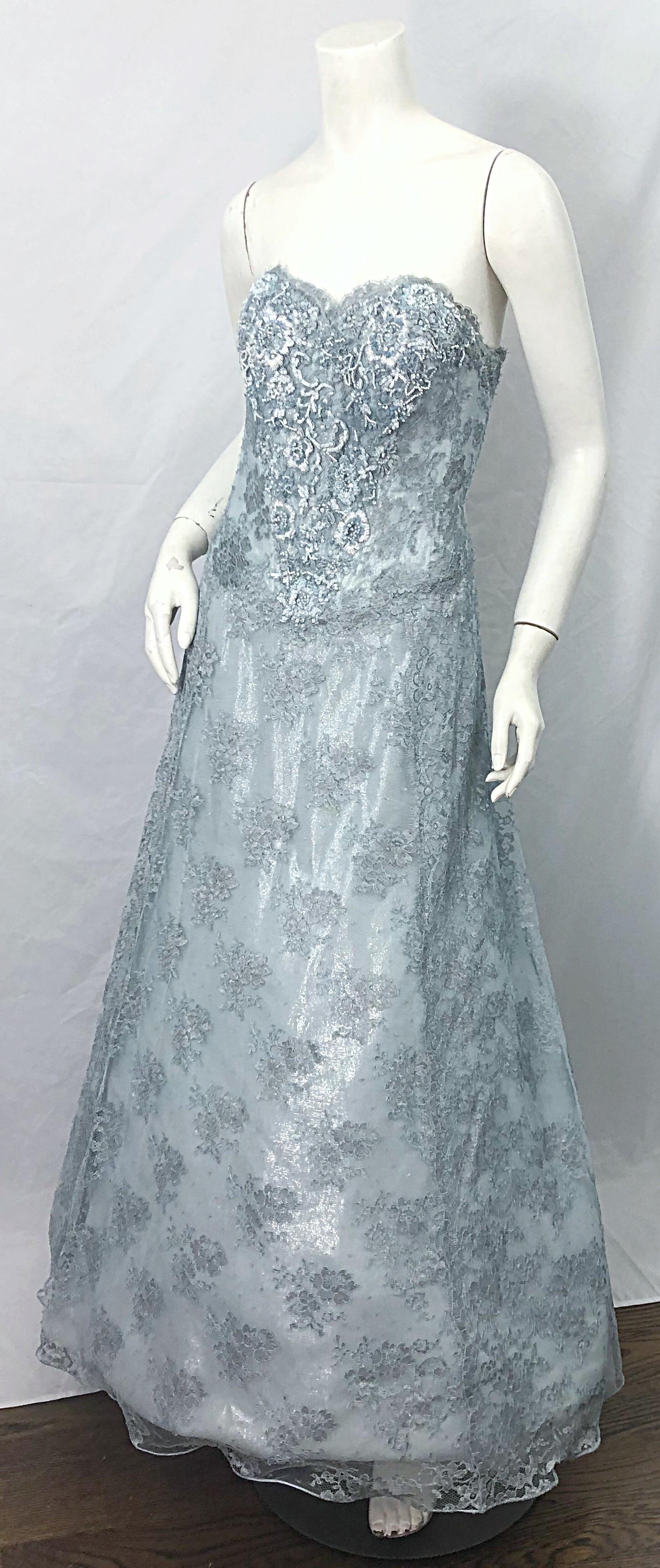 1980er Vicky Tiel Couture Größe 12 / 46 80er Jahre Seidenkleid mit Perlenbesatz in Hellblau + Bolero im Angebot 5