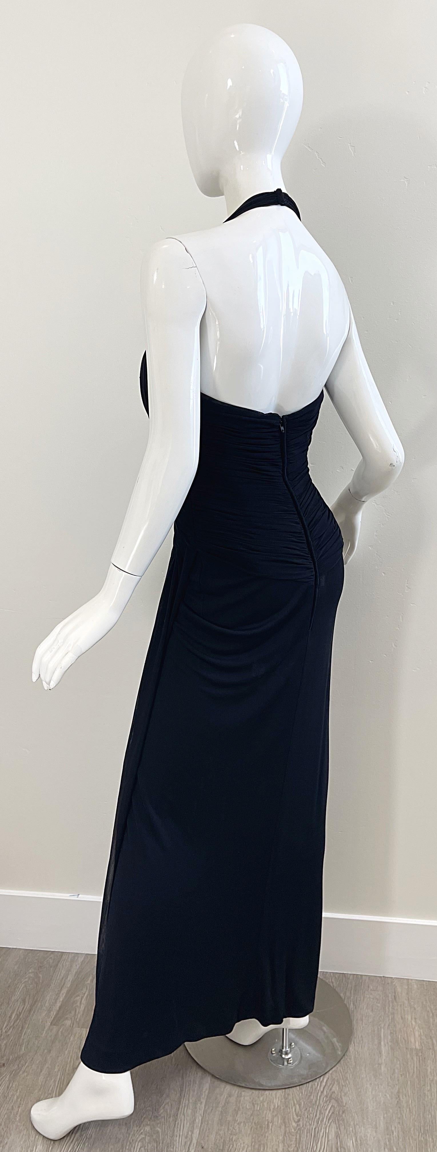 1980er Jahre Vicky Tiel Couture Größe 40 / 8 Schwarz Gold besticktes Vintage Neckholder-Kleid im Angebot 9