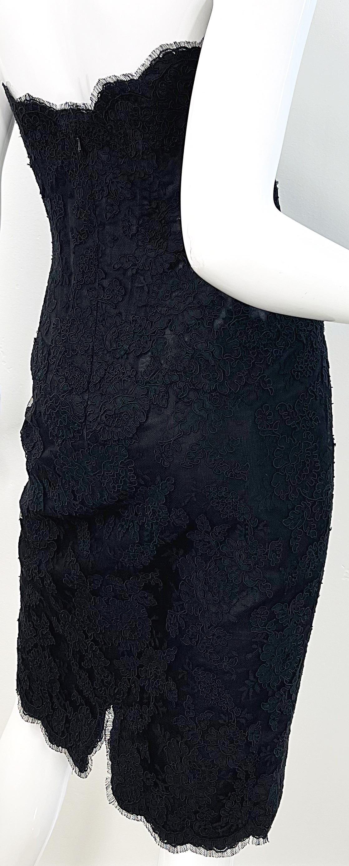 1980s Vicky Tiel Couture Size 46 / US 12 Black Lace Strapless Vintage Dress In Excellent Condition For Sale In San Diego, CA