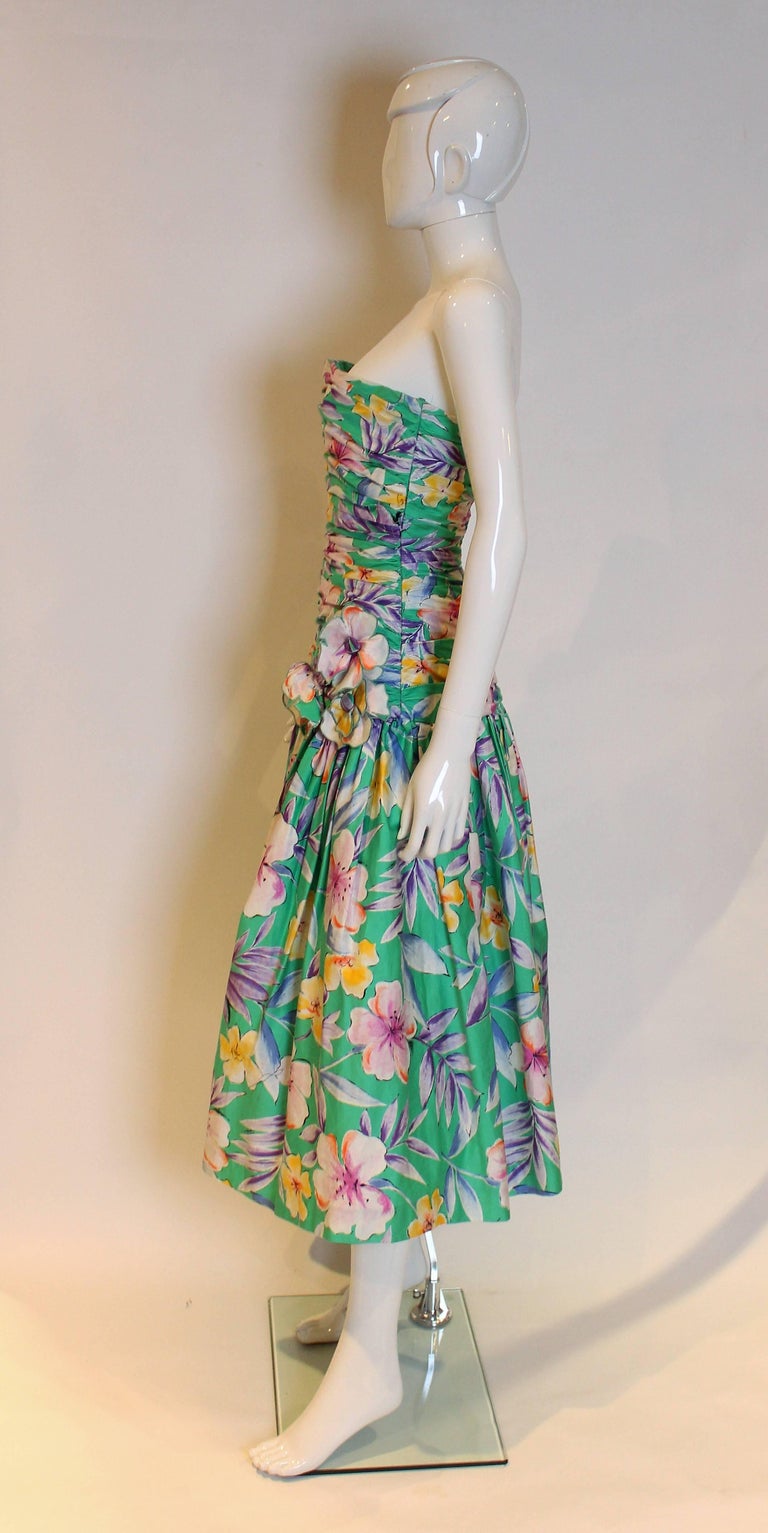 1980s Victor Costa Cotton Floral Dress For Sale at 1stDibs