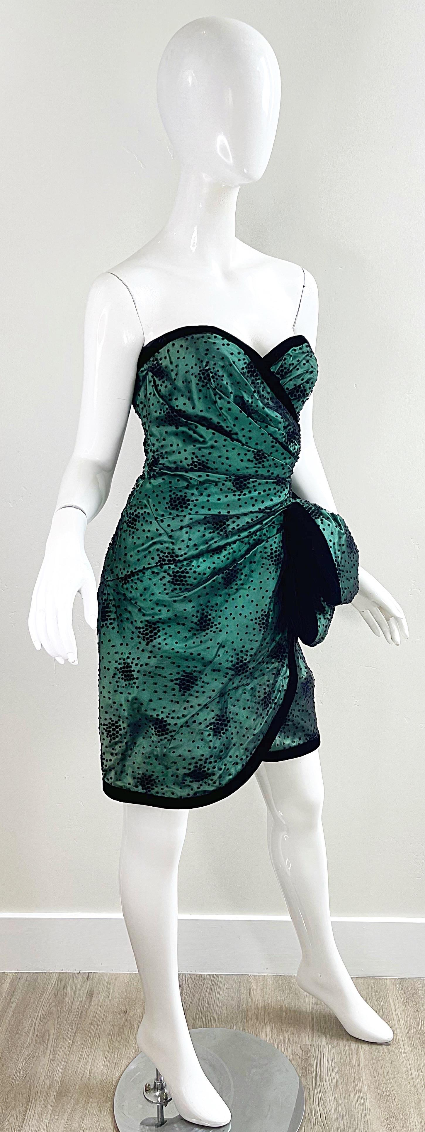1980s Victor Costa for Bergdorf Goodman Hunter Green Black Strapless 80s Dress For Sale 8