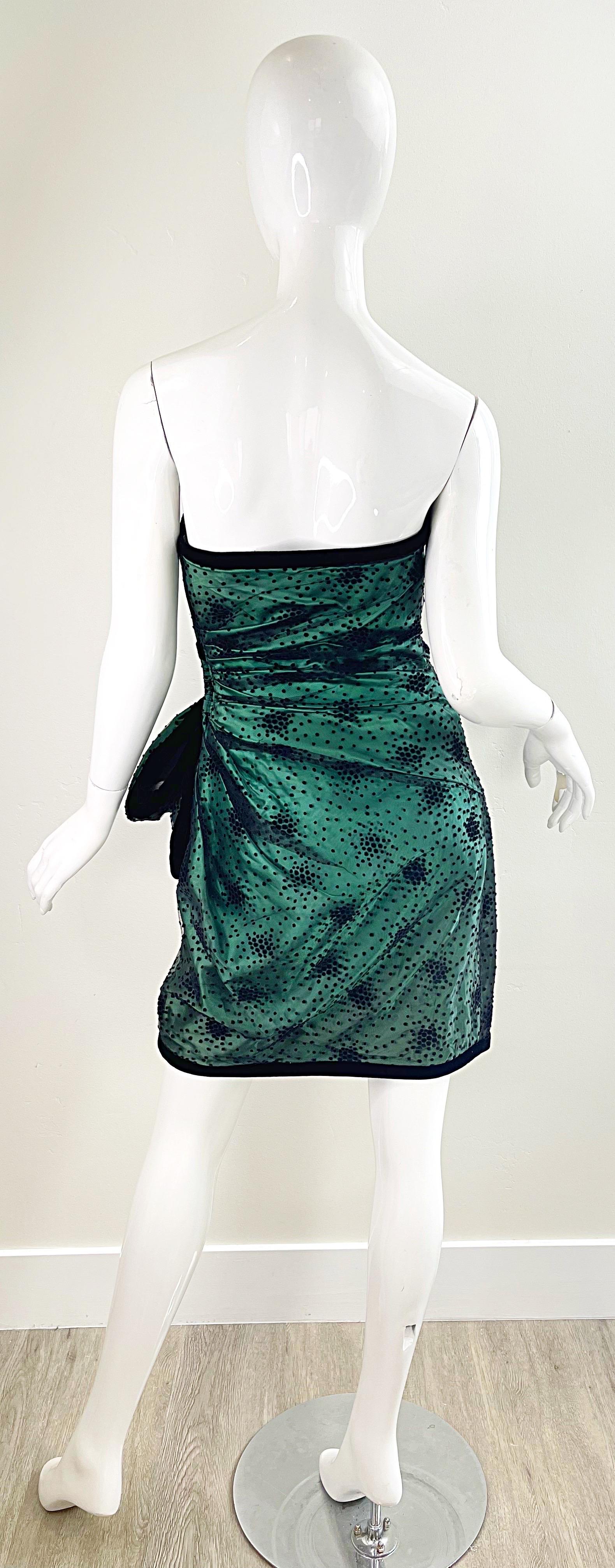 1980s Victor Costa for Bergdorf Goodman Hunter Green Black Strapless 80s Dress For Sale 9
