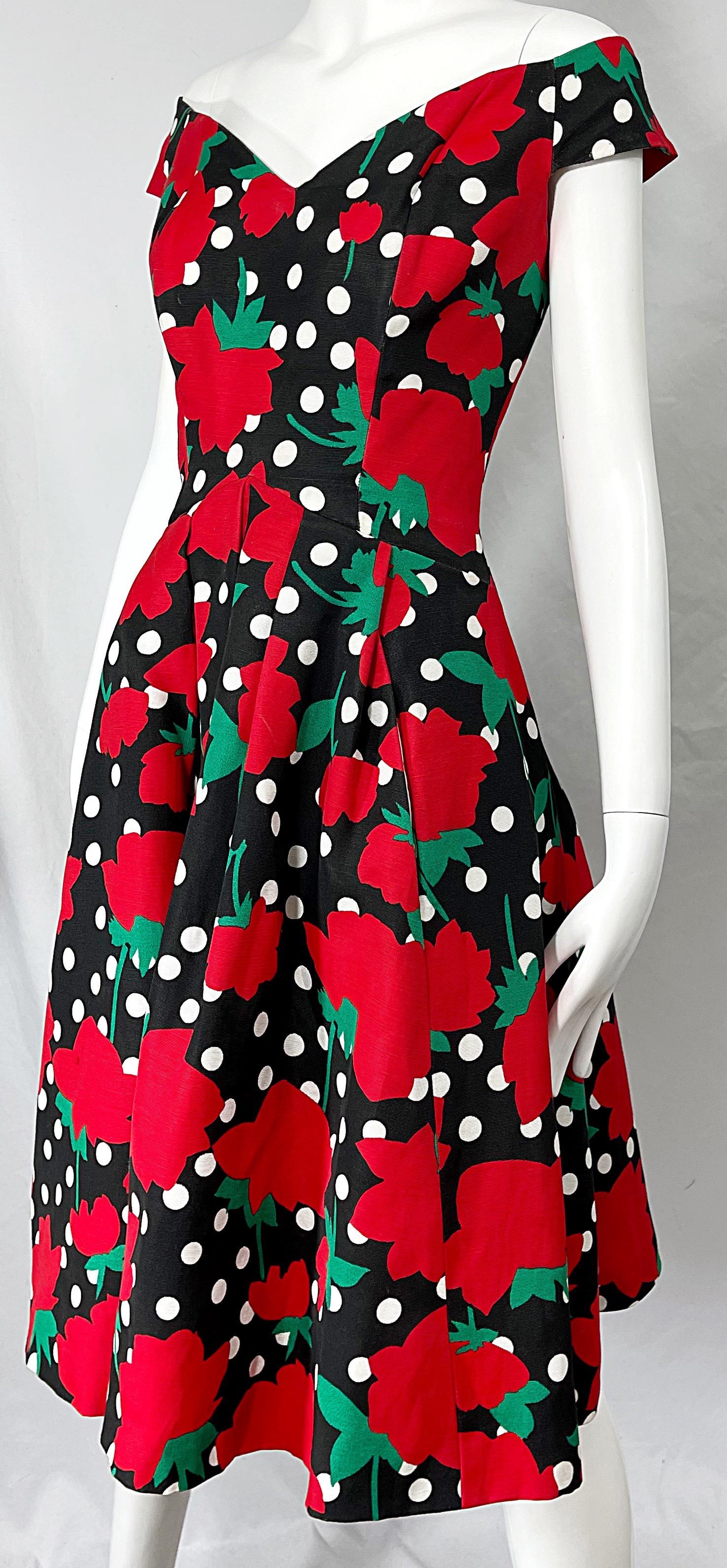 1980er Victor Costa schulterfreies 80er Jahre Kleid mit roten, schwarzen und weißen Tupfen, Gr 8 10 im Angebot 4