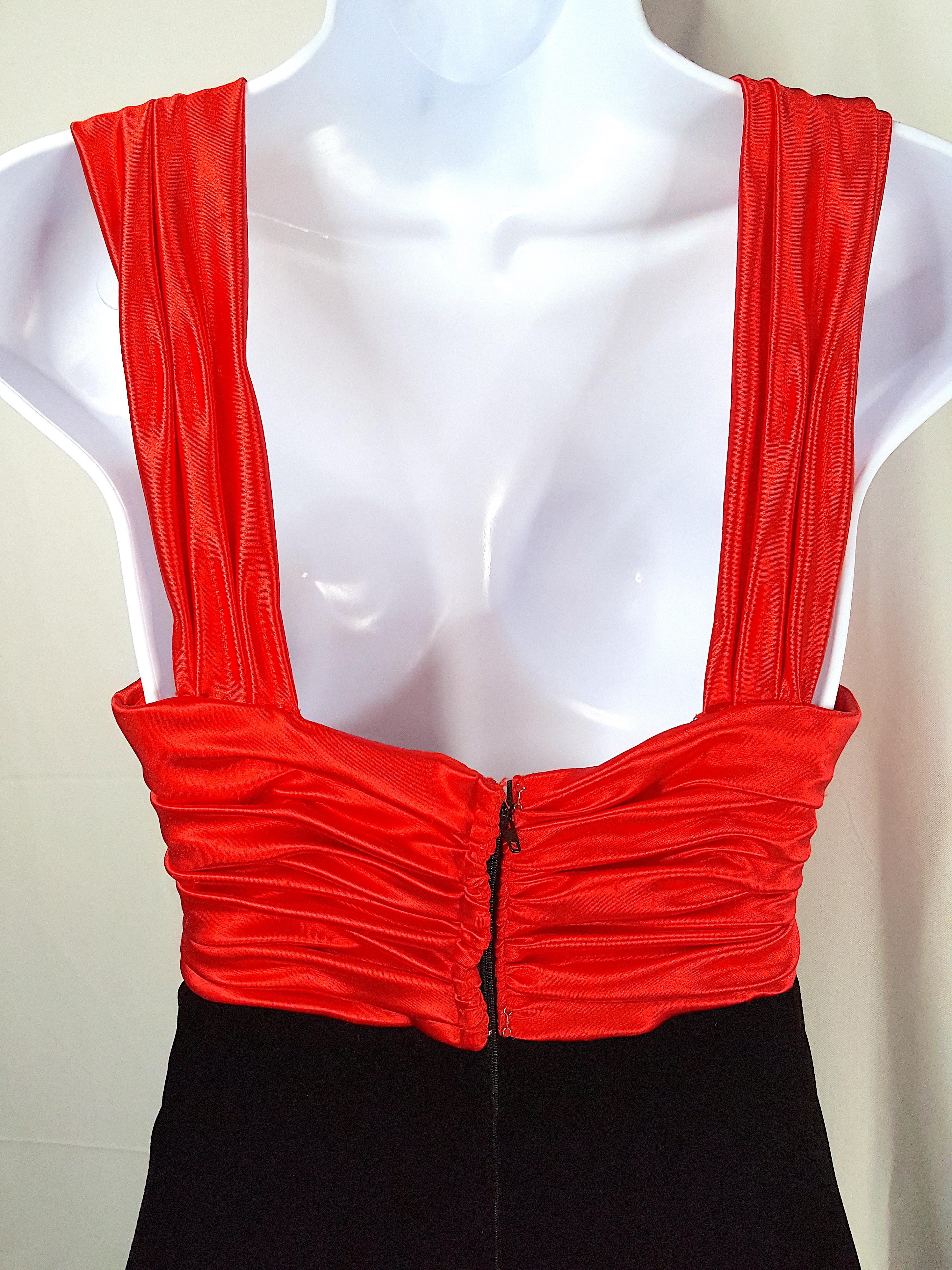 1980s VictorCosta GatheredRuched RedSatin BlackVelvet LongSlit Formal Maxi Gown For Sale 4