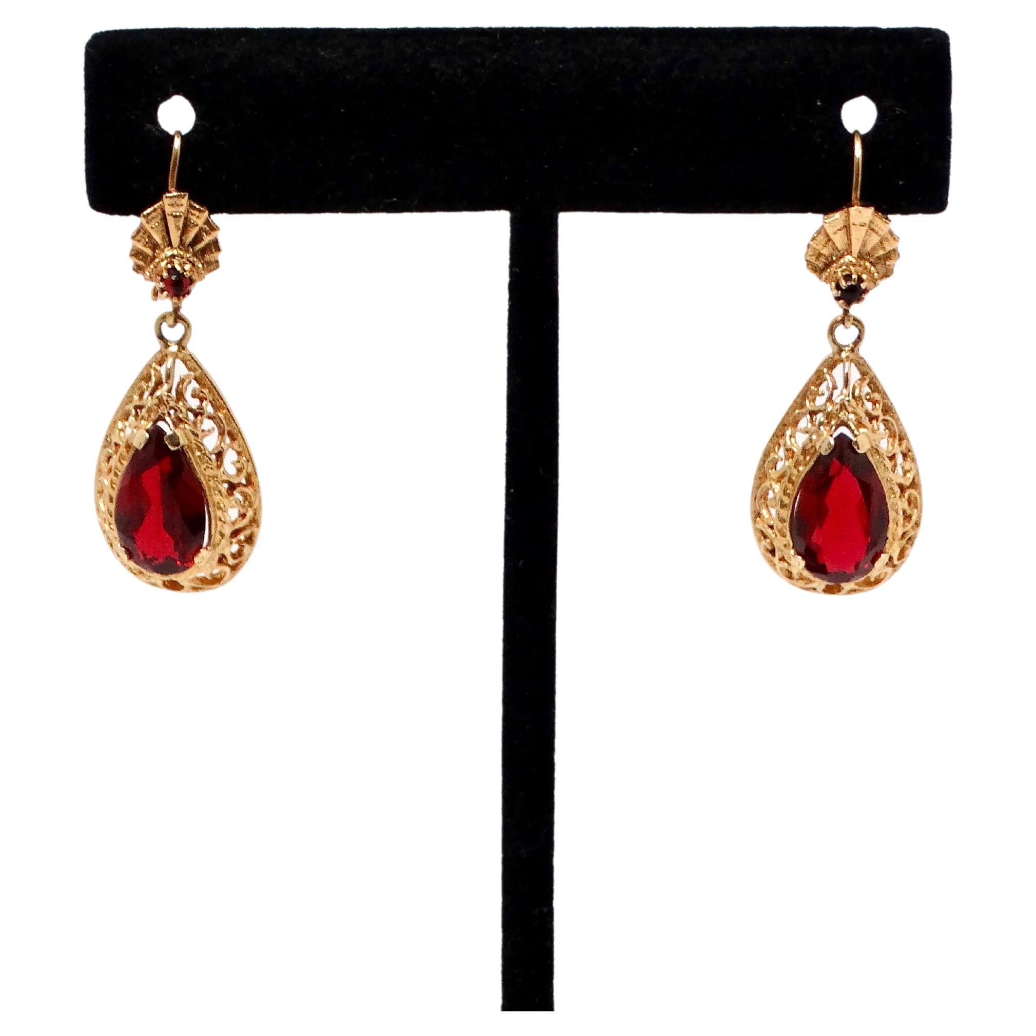 1980s Victorian Style Garnet 14k Gold Drop Earrings