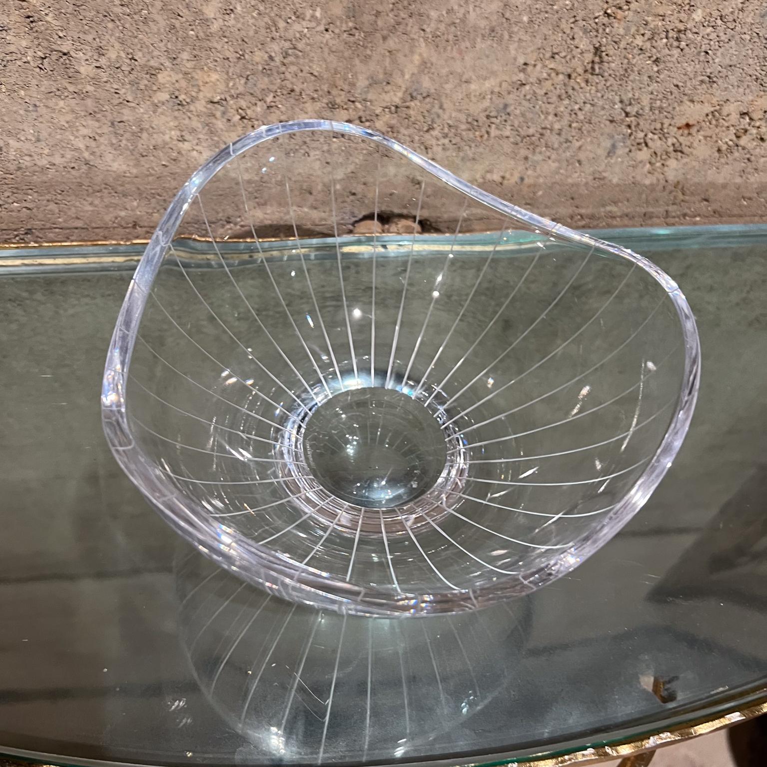 Verre d'art Villeroy & Boch Allemagne Art Glass sculptural Bowl Cut Crystal des années 1980 en vente