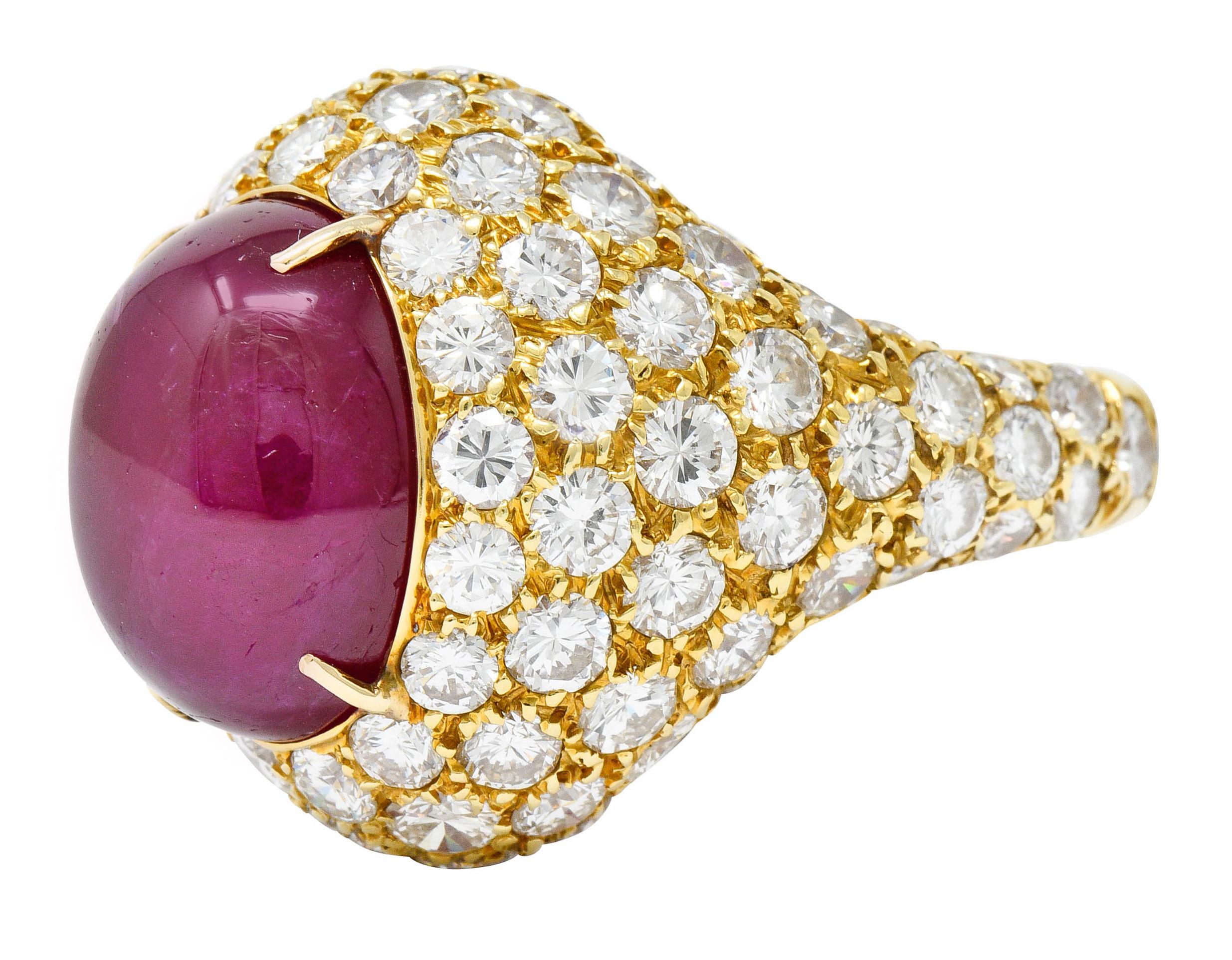 Women's or Men's 1980s Vintage 22.60 Carat Ruby Diamond 18 Karat Gold Cocktail Ring