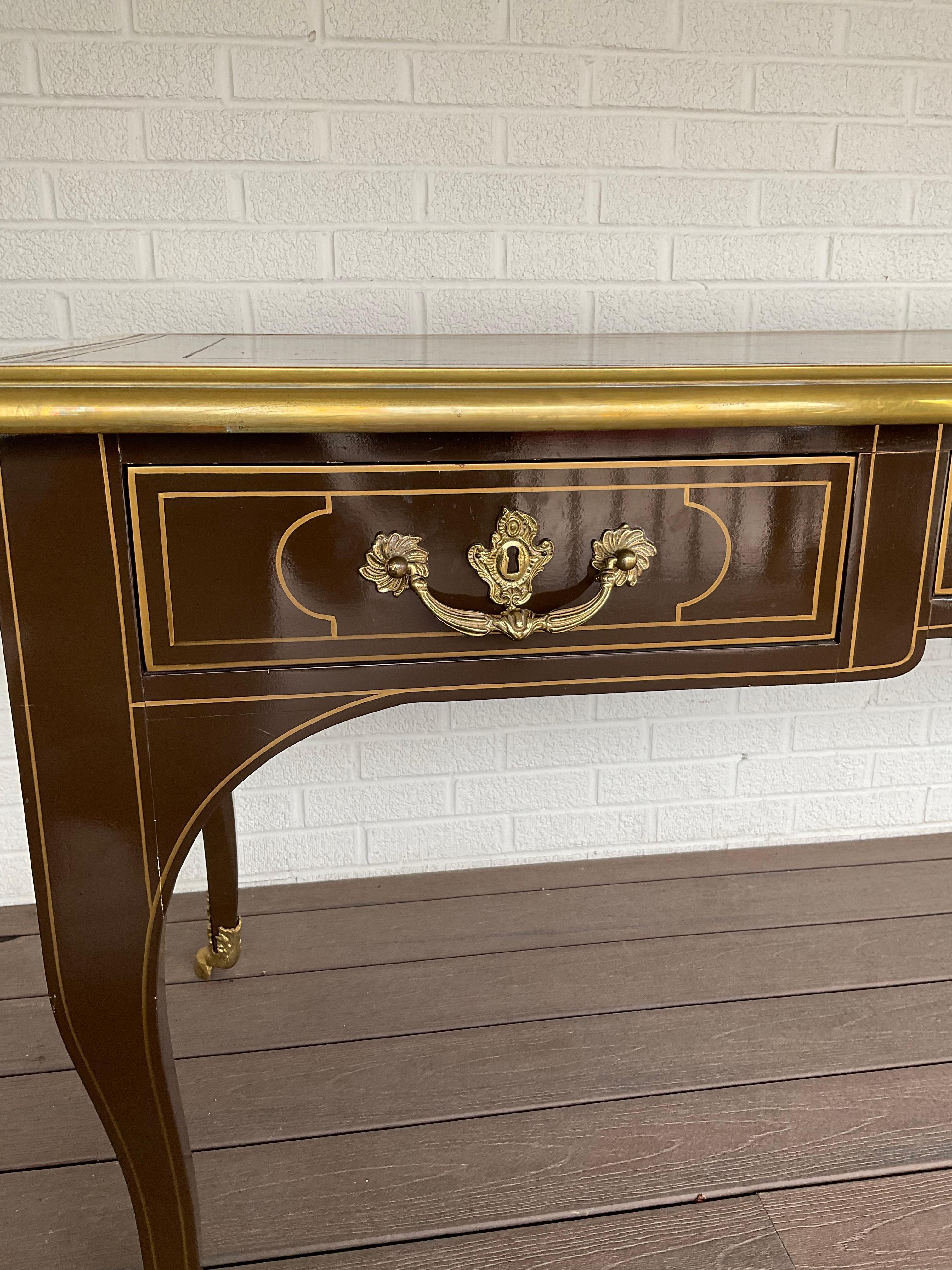 Late 20th Century 1980s Vintage Baker Furniture Louis XV Lacquered Desk For Sale