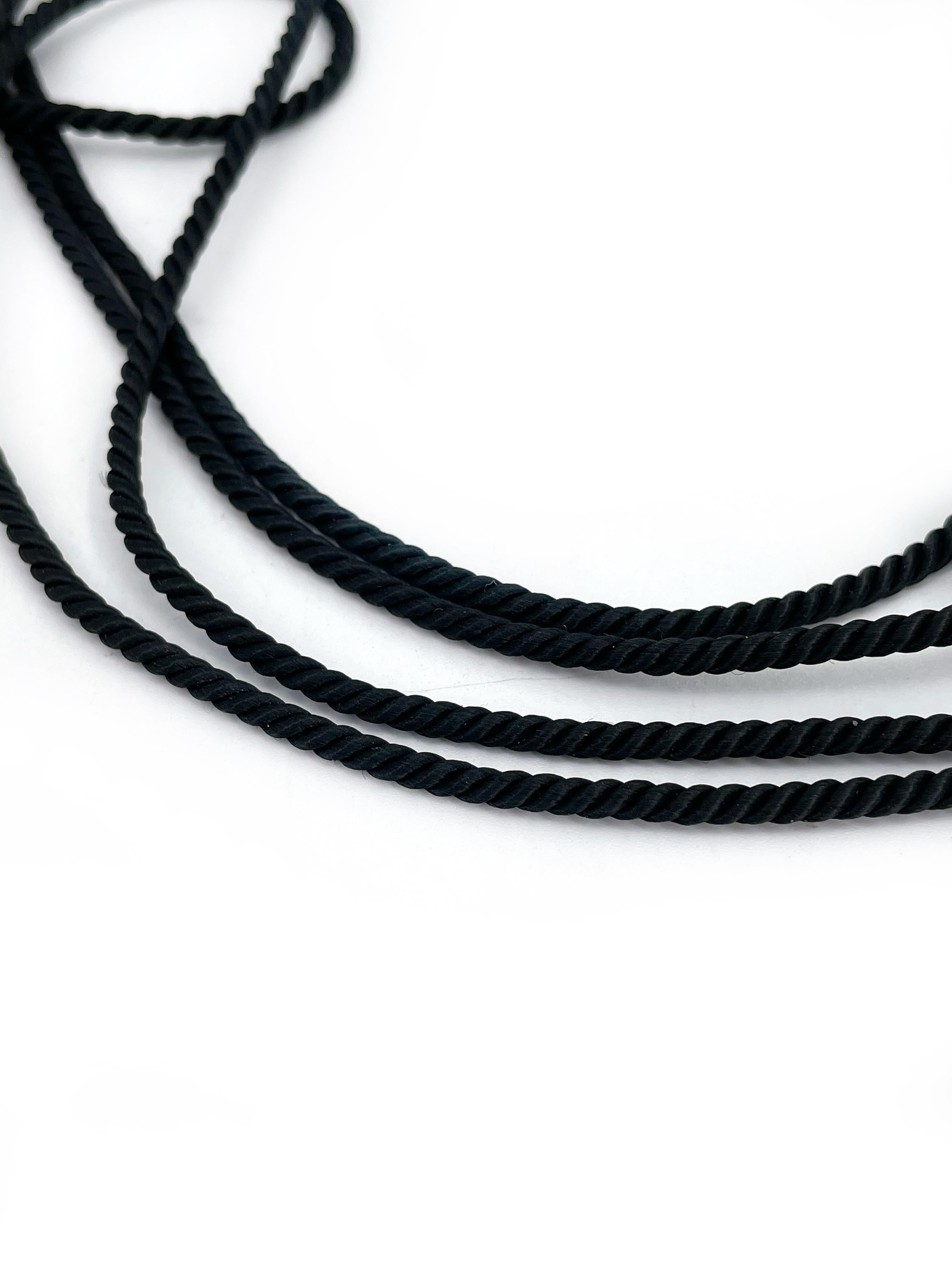 1980s Vintage Balenciaga Gold Tone Wired Heart Black Rope Necklace In Good Condition In Vilnius, Vilniaus apskr.