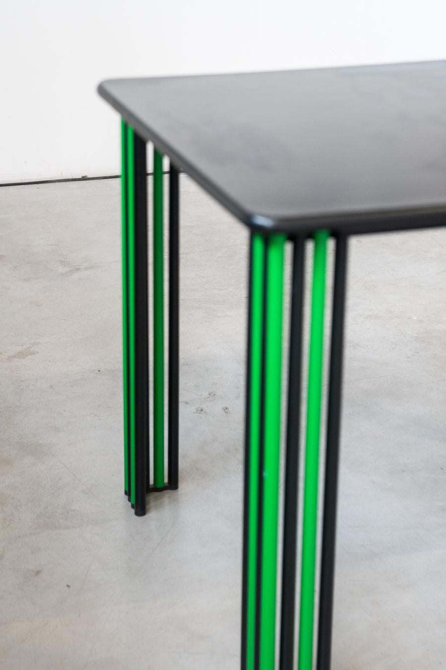 Iron 1980s Vintage Black and Green Dining Table - Sleek Italian Design For Sale