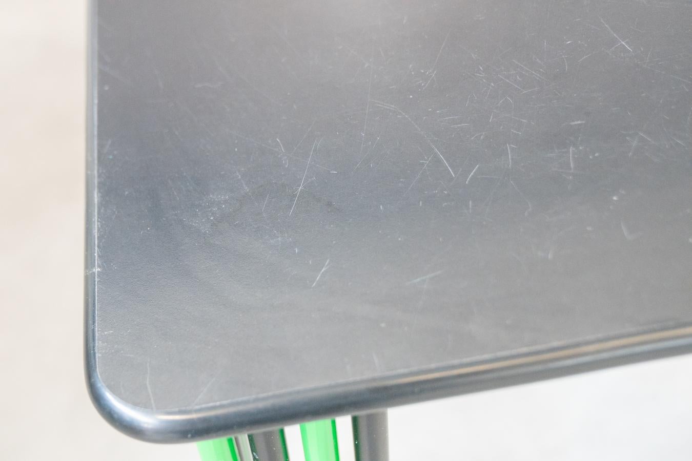 1980s Vintage Black and Green Dining Table - Sleek Italian Design For Sale 2