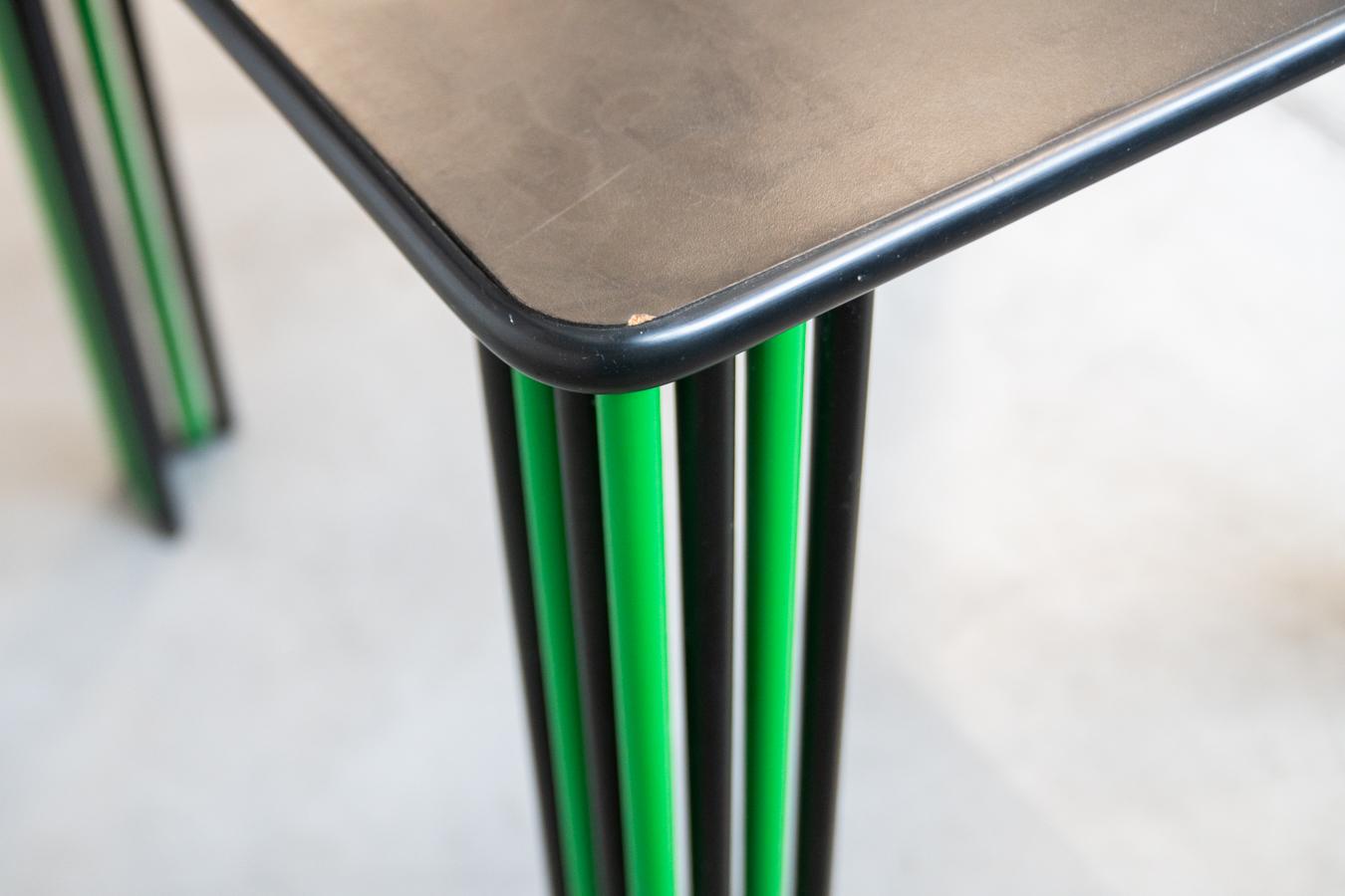 1980s Vintage Black and Green Dining Table - Sleek Italian Design For Sale 3