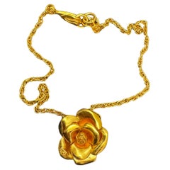 1990s Vintage CHANEL Gold Toned Camellia Short Chain Necklace