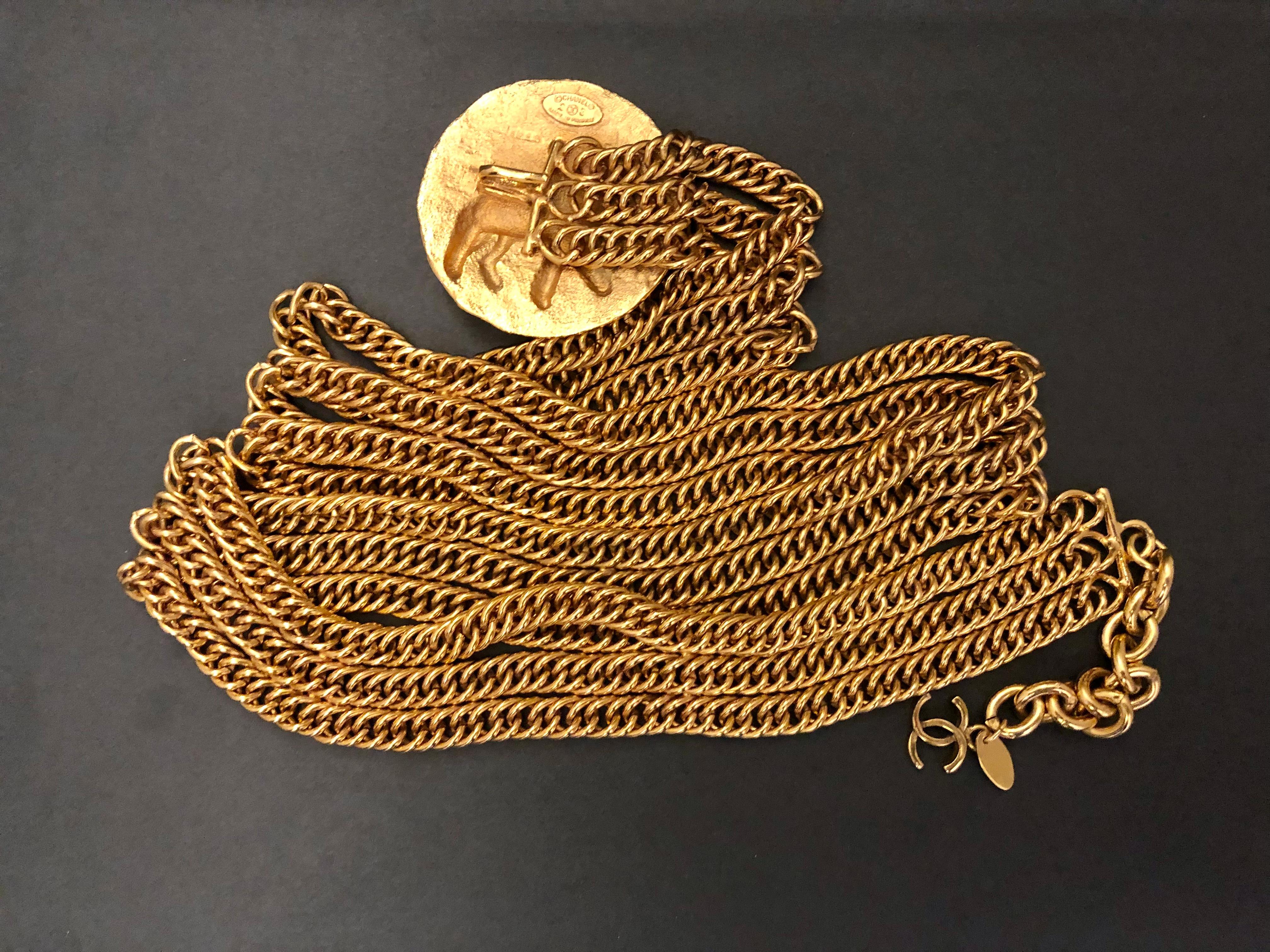 1980s Vintage CHANEL Gold Toned Lion Medallion Triple Chain Belt 1