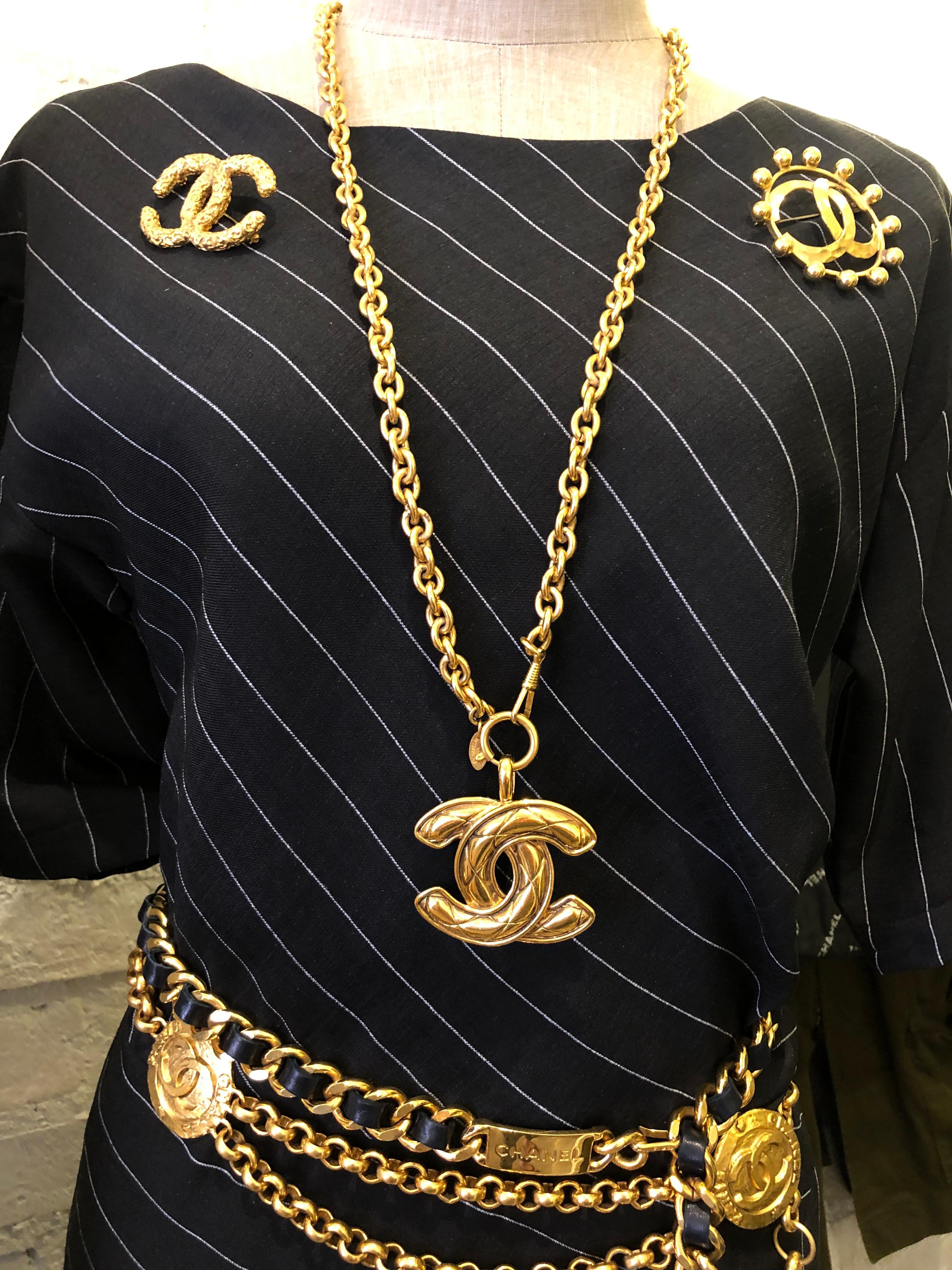 chanel big necklace