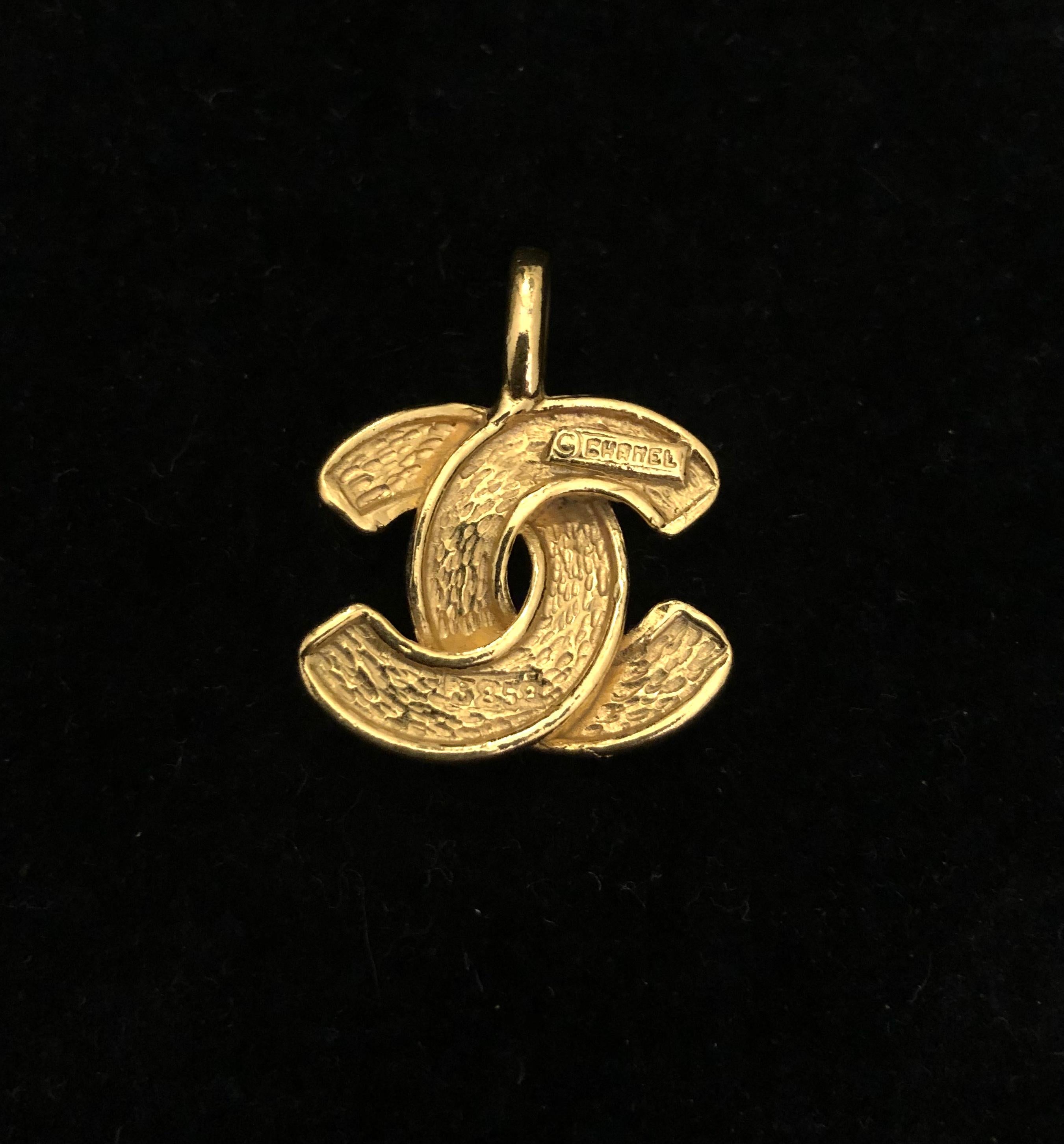 1980s Vintage CHANEL Gold Toned Quilted CC Pendant Charm (Small) 2