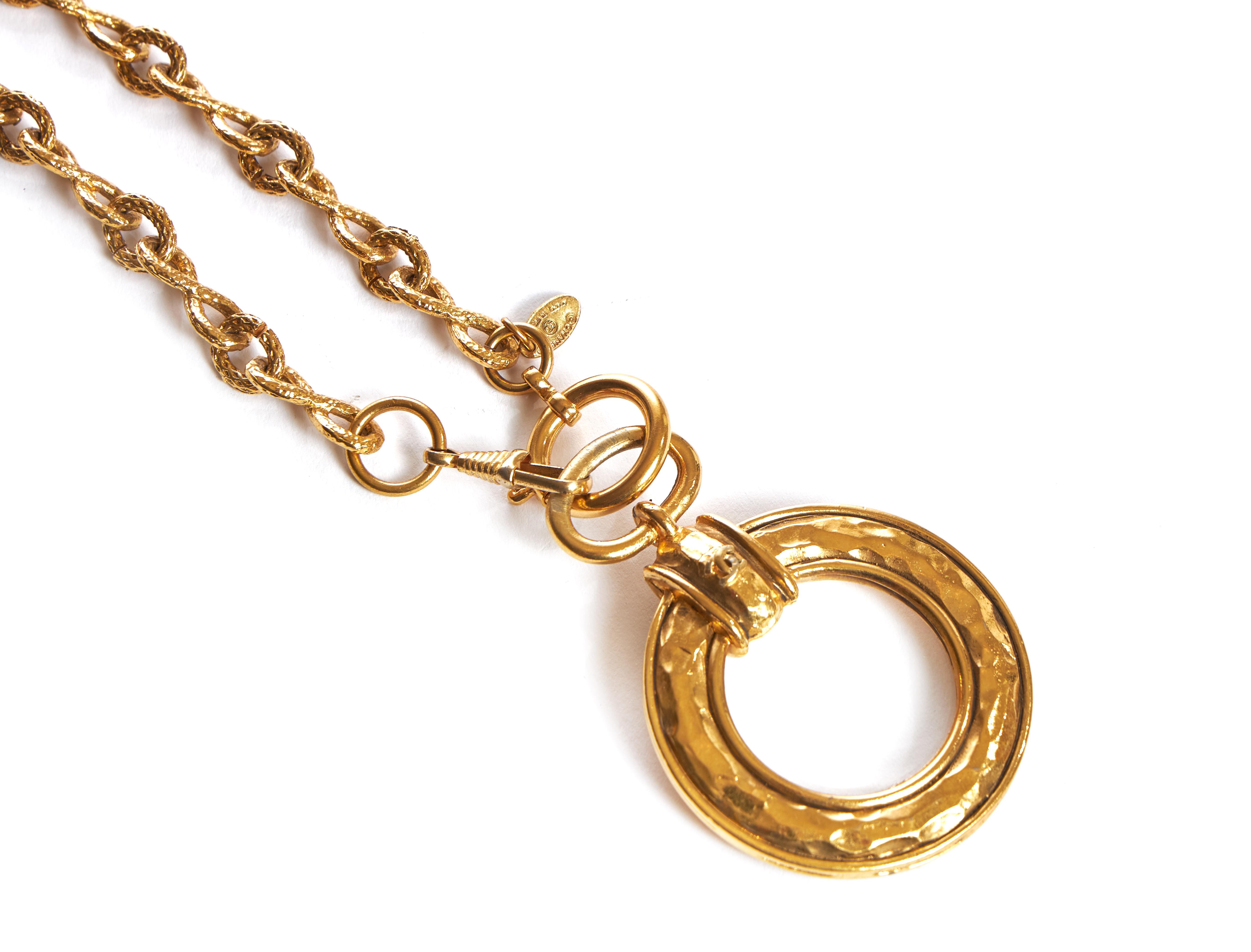 Women's 1980s Vintage Chanel Hammered Magnifier Necklace For Sale