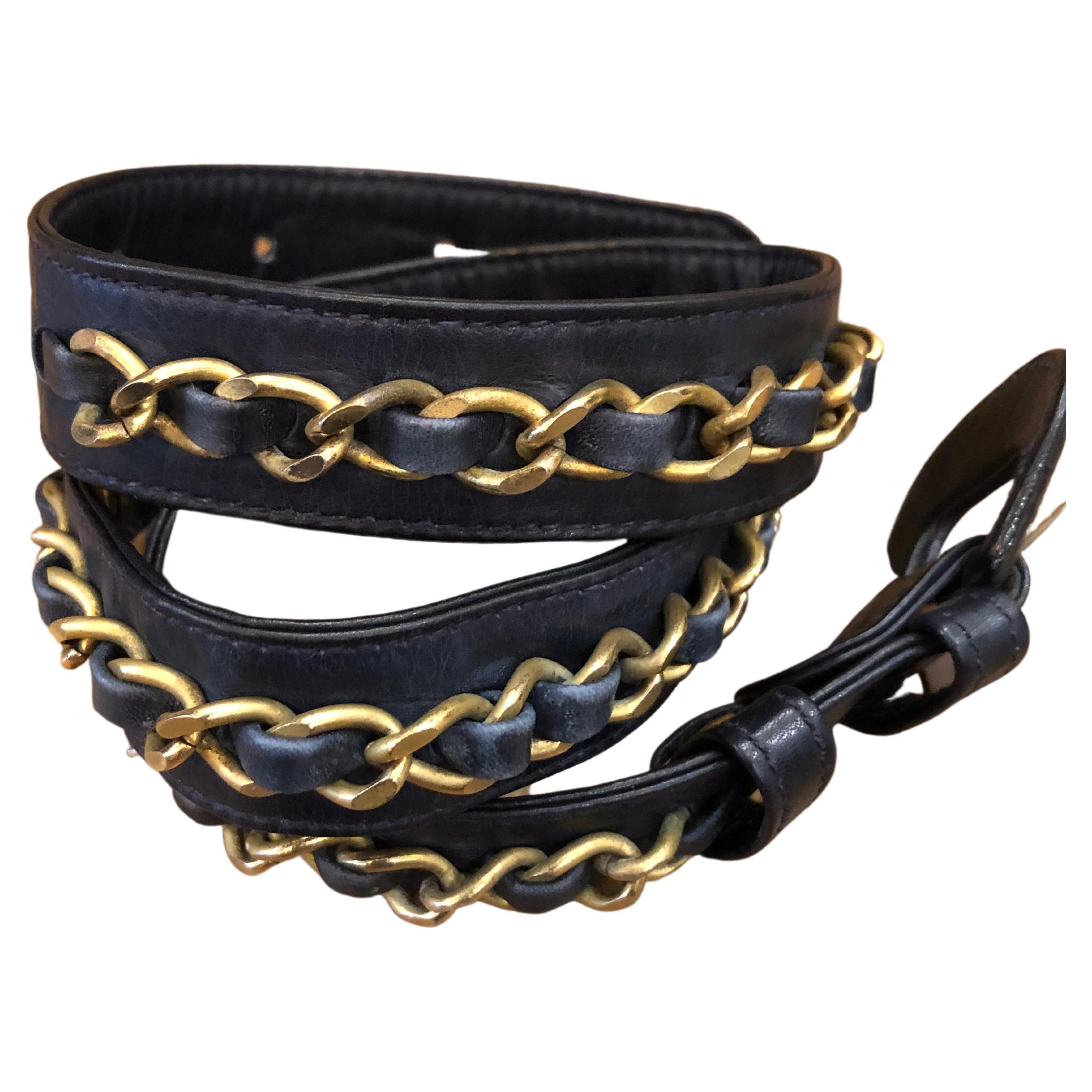 1980s Vintage CHANEL Navy Leather Chain Belt for CHANEL Belt Bag In Fair Condition In Bangkok, TH