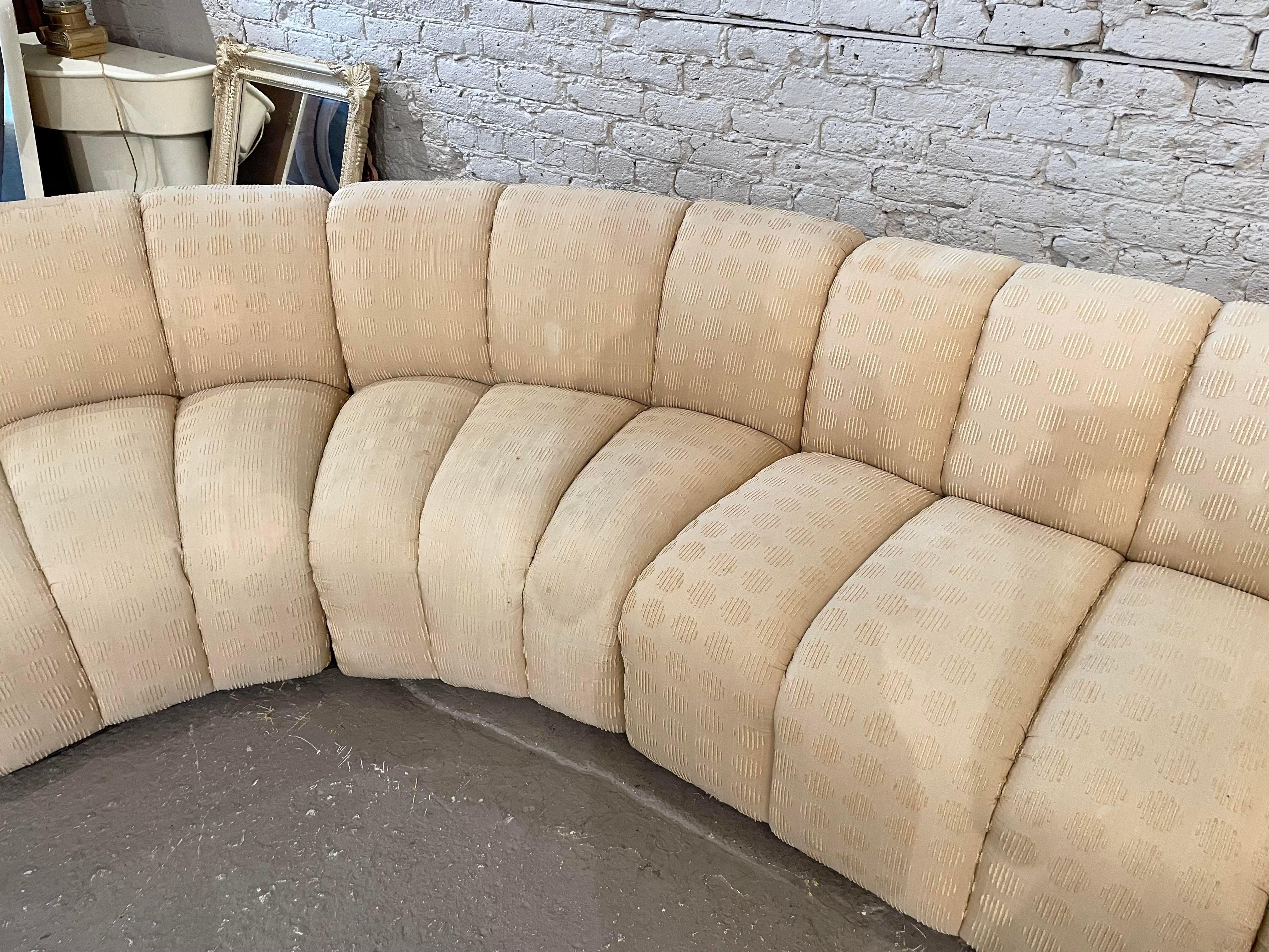 1980s Vintage Channeled Sectional Sofa In Good Condition In Chicago, IL