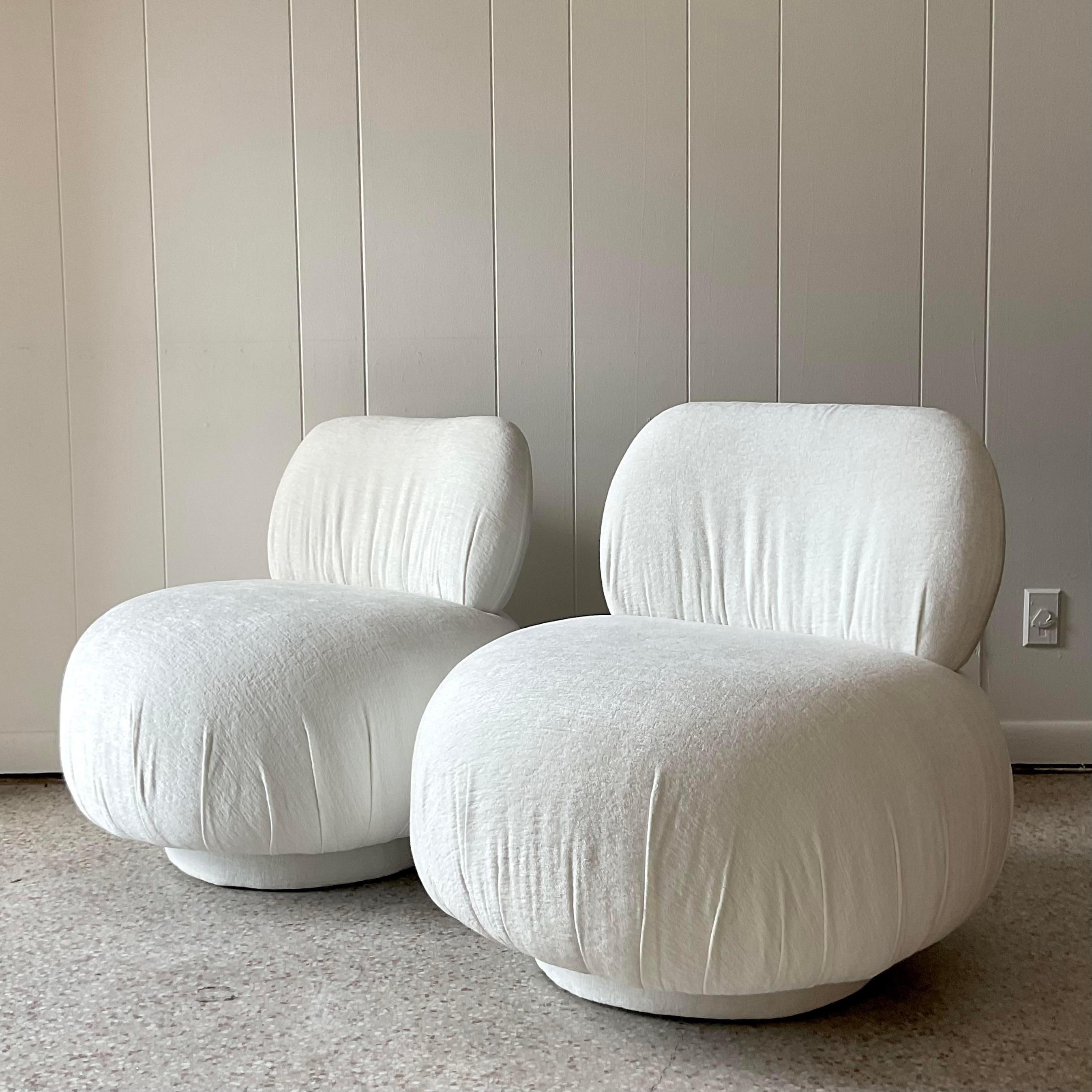 Late 20th Century 1980s Vintage Contemporary Steve Chase for Lazar Industries Pouf Swivel Chairs For Sale