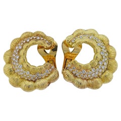 1980s Vintage Diamond Gold Earrings