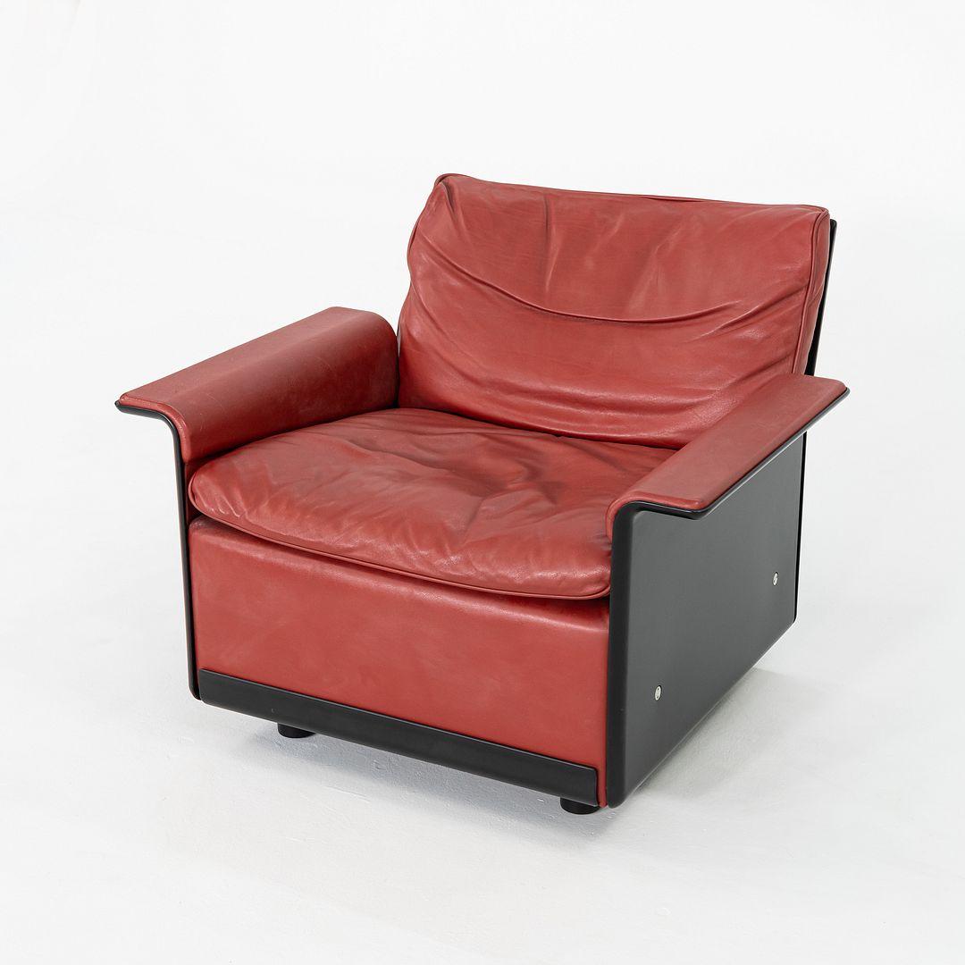 Sedia da salotto vintage degli anni '80 Dieter Rams per Vitsoe 620 in pelle rossa e nera In condizioni buone in vendita a Philadelphia, PA