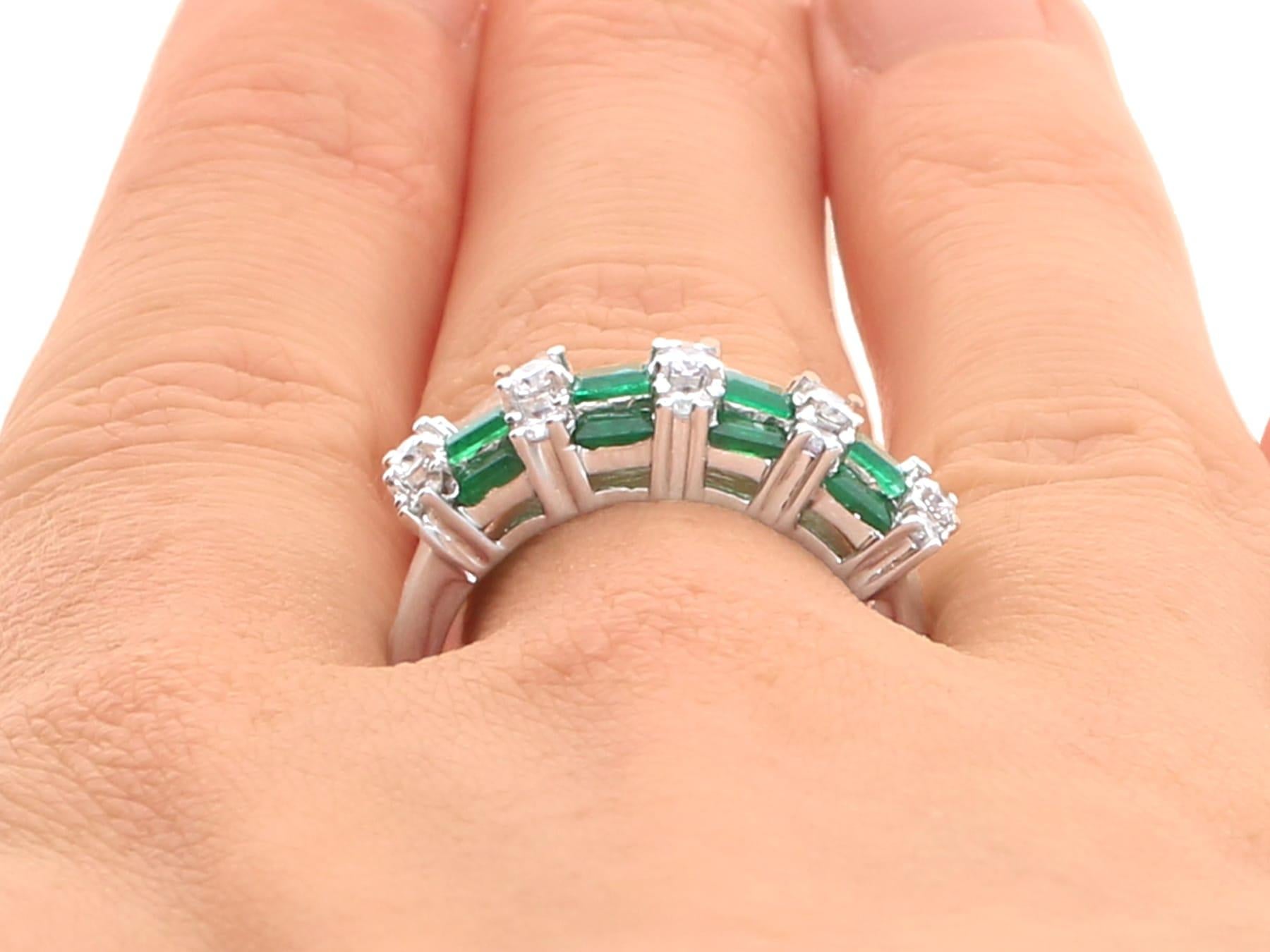 1980s Vintage Emerald and Diamond White Gold Cocktail Ring For Sale 5