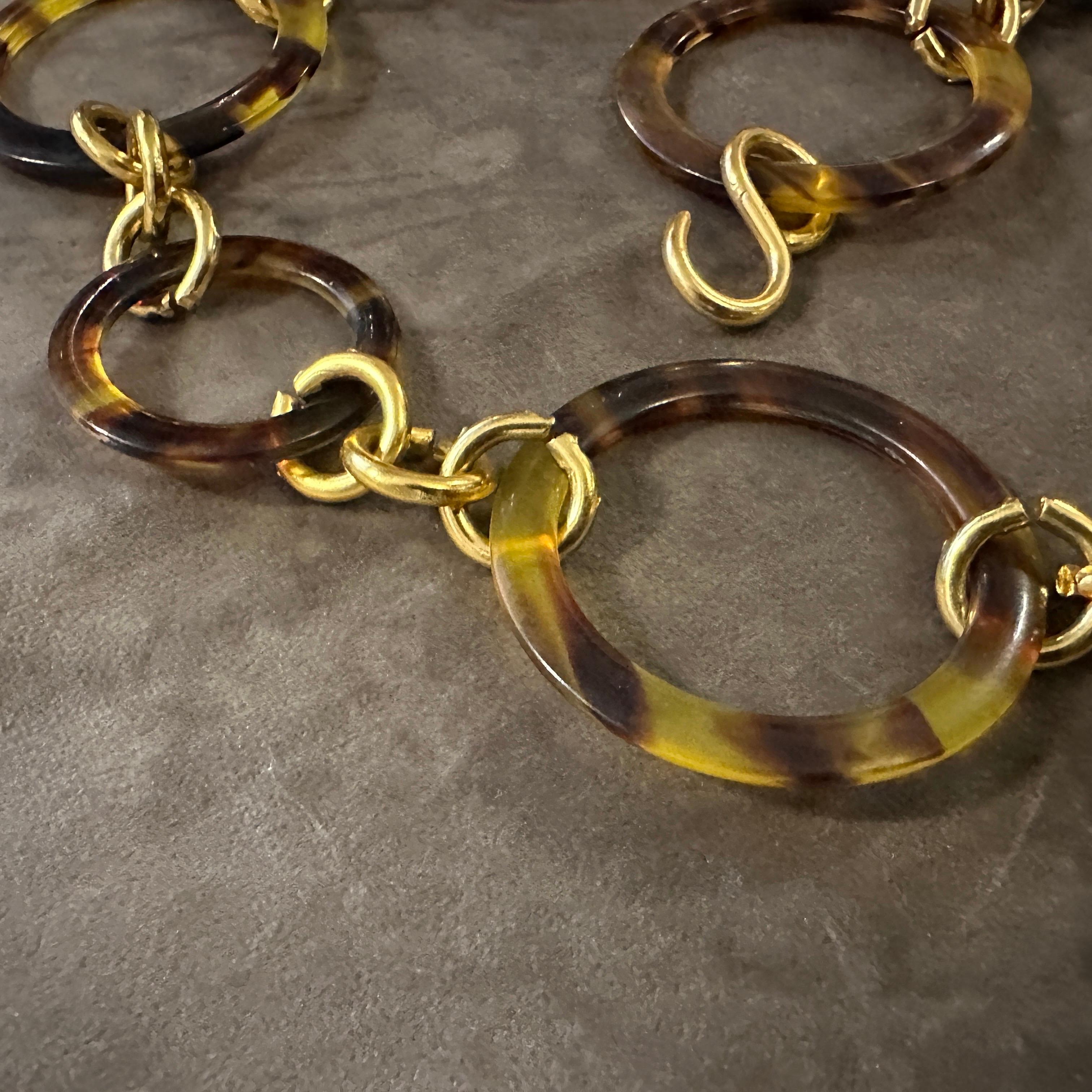 Women's 1980s Vintage Fake Tortoiseshell Lucite and Brass Italian Fashion Belt For Sale
