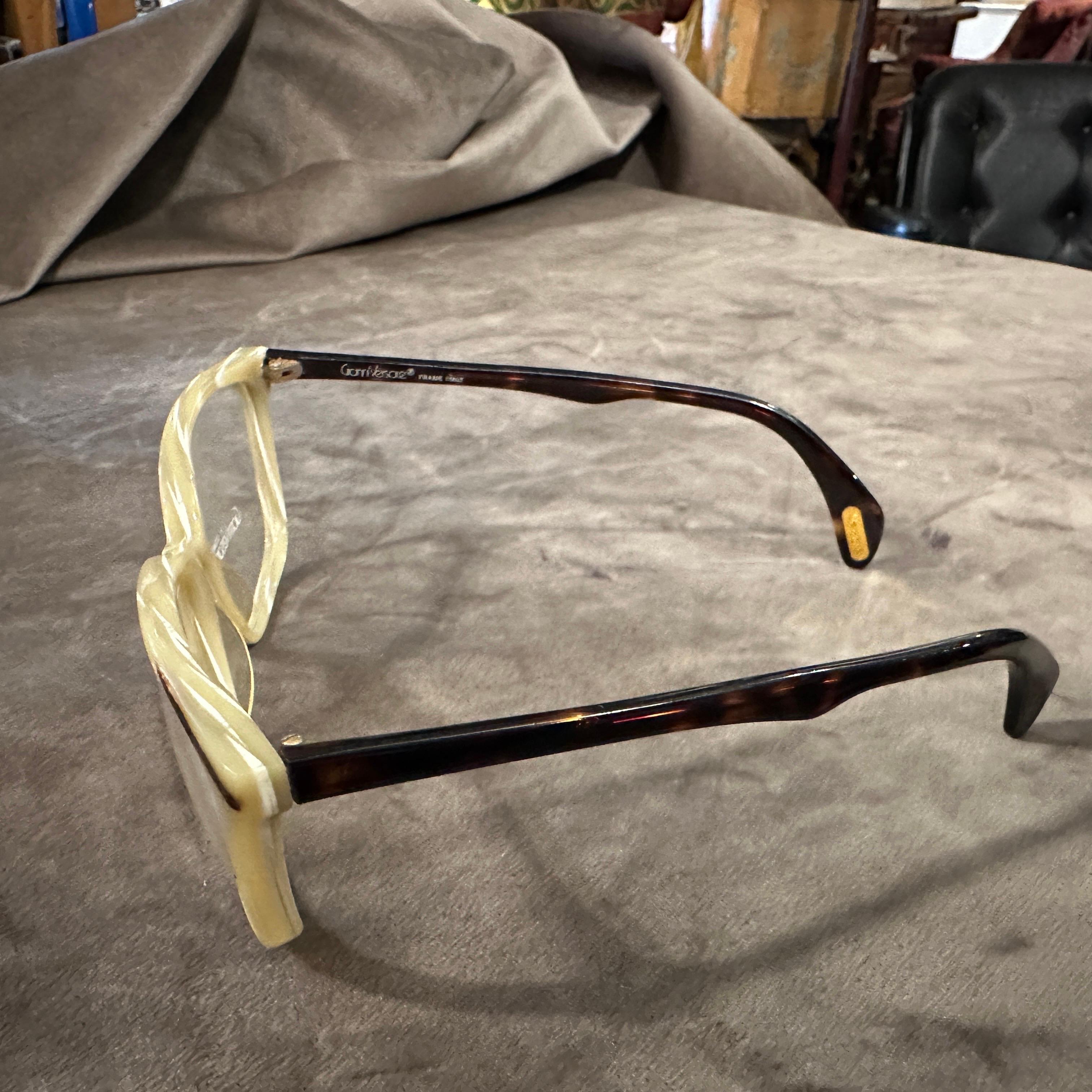 Marrone Occhiali da sole vintage anni '80 di Gianni Versace in vendita