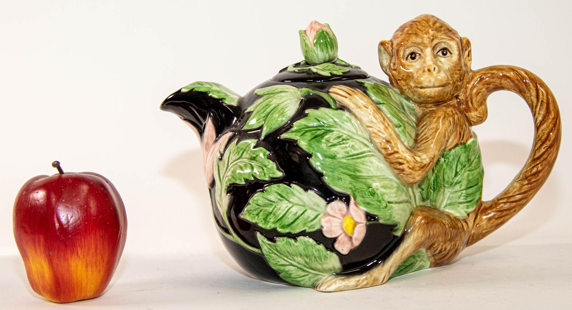 1980s Vintage Fitz and Floyd Rain Forest Majolica Monkey Ceramic Teapot For Sale 2