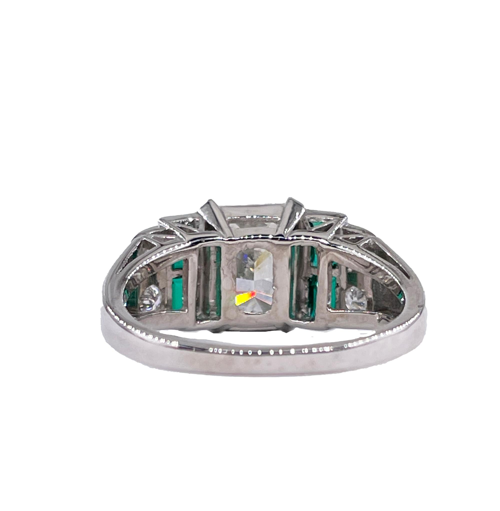 1980s Vintage GIA 3.77ctw Radiant cut DIAMOND & Green EMERALDs Platinum Ring For Sale 1