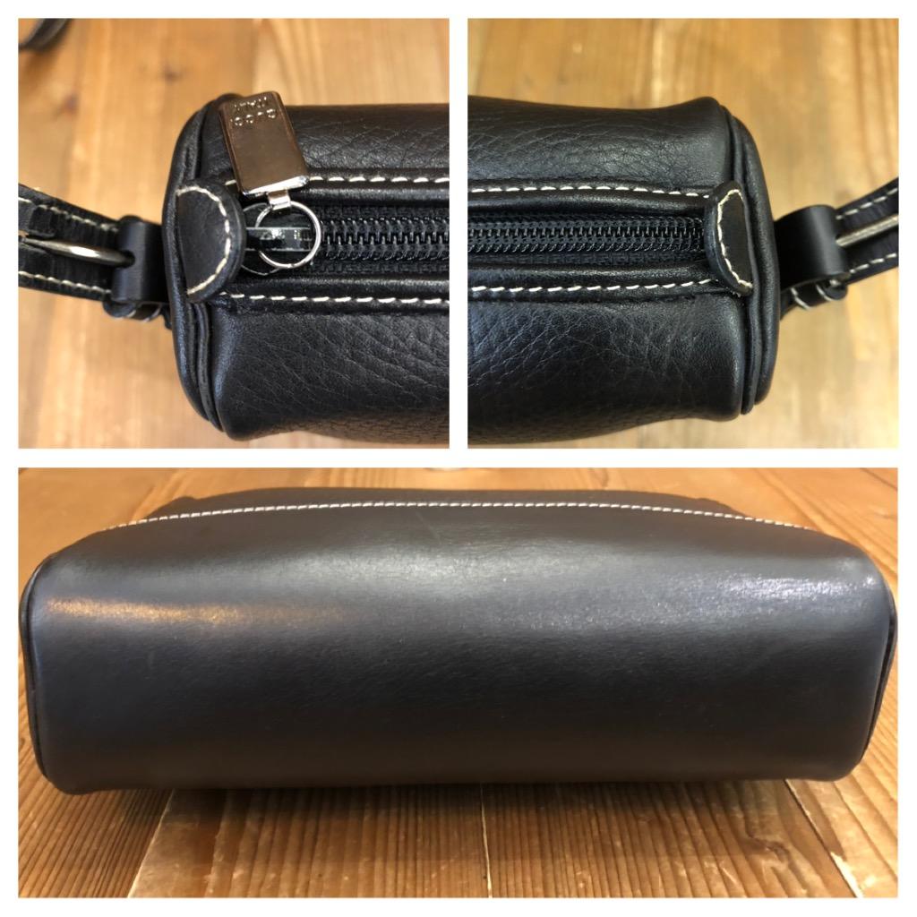 Women's or Men's Vintage GUCCI Black Leather Crossbody Bag