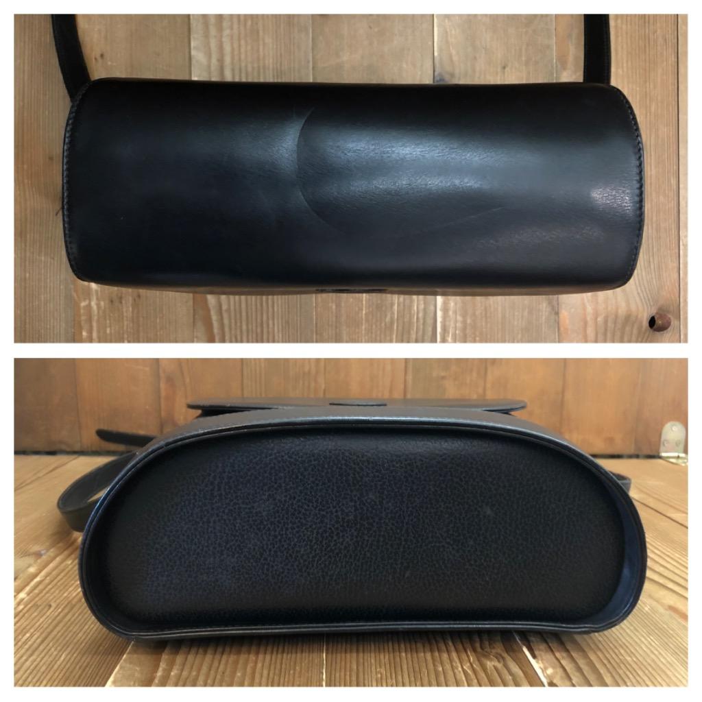 1980s Vintage GUCCI Box Bucket Shoulder Bag Calfskin Black For Sale 5