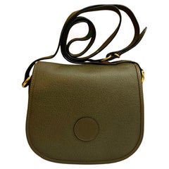 1980s Vintage GUCCI Calfskin Leather Camera Bag Green Unisex