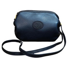 1980s Vintage GUCCI Candy Bar Crossbody Bag Piel de becerro Azul marino