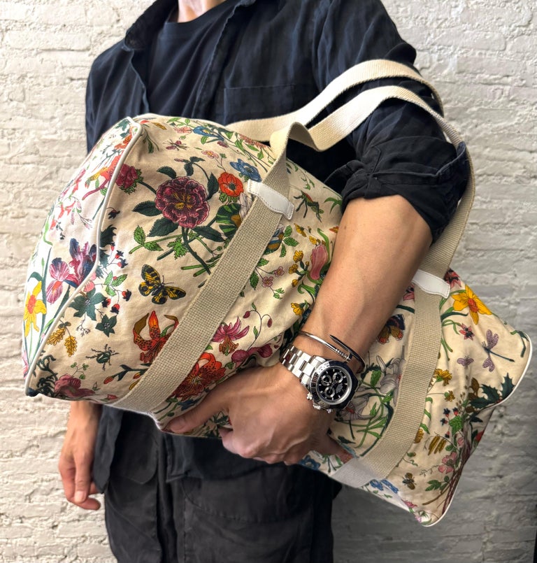 Vintage floral duffle bag deals