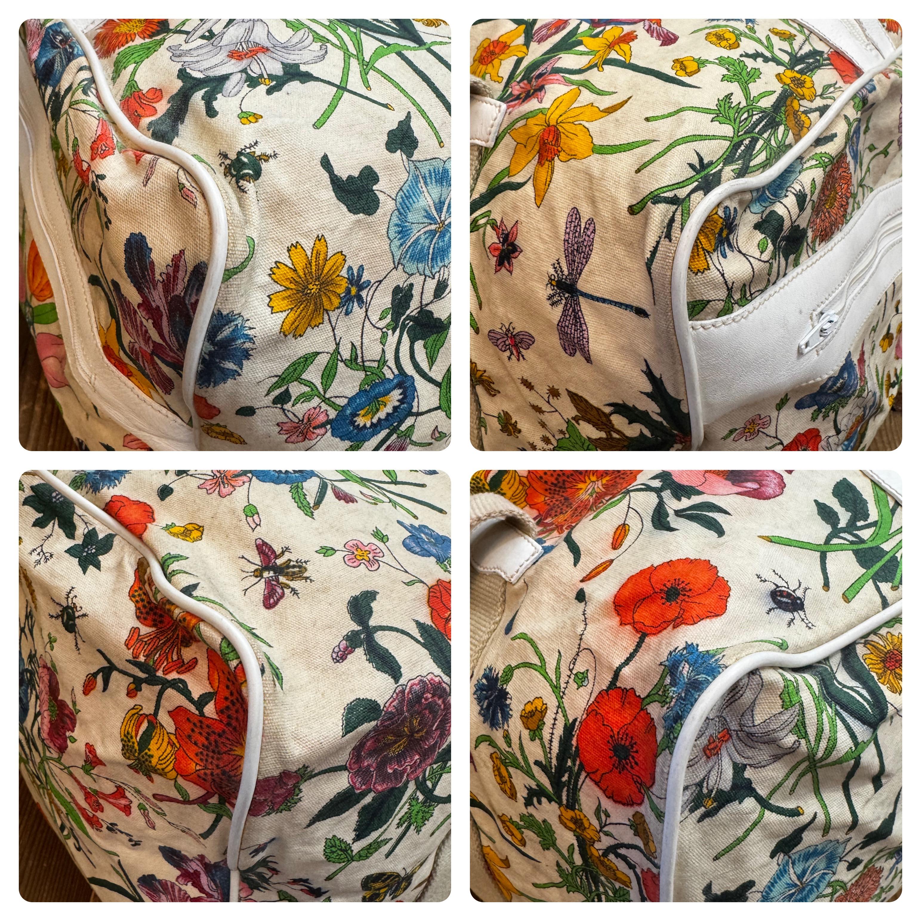 1980s Vintage GUCCI Floral Canvas Foldable Duffle Bag Off-White For Sale 1