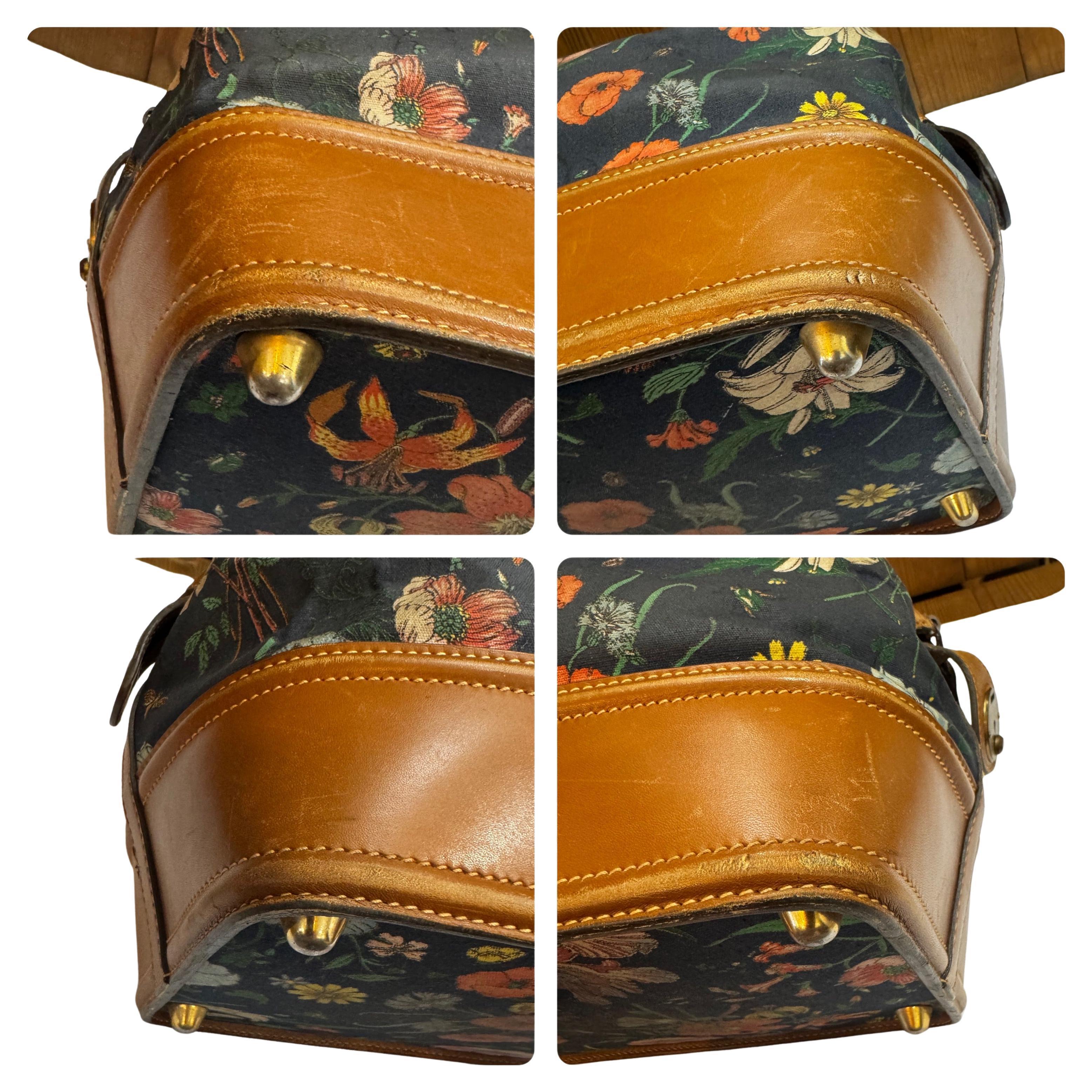 Women's or Men's 1980s Vintage GUCCI Floral Canvas Vanity Train Case