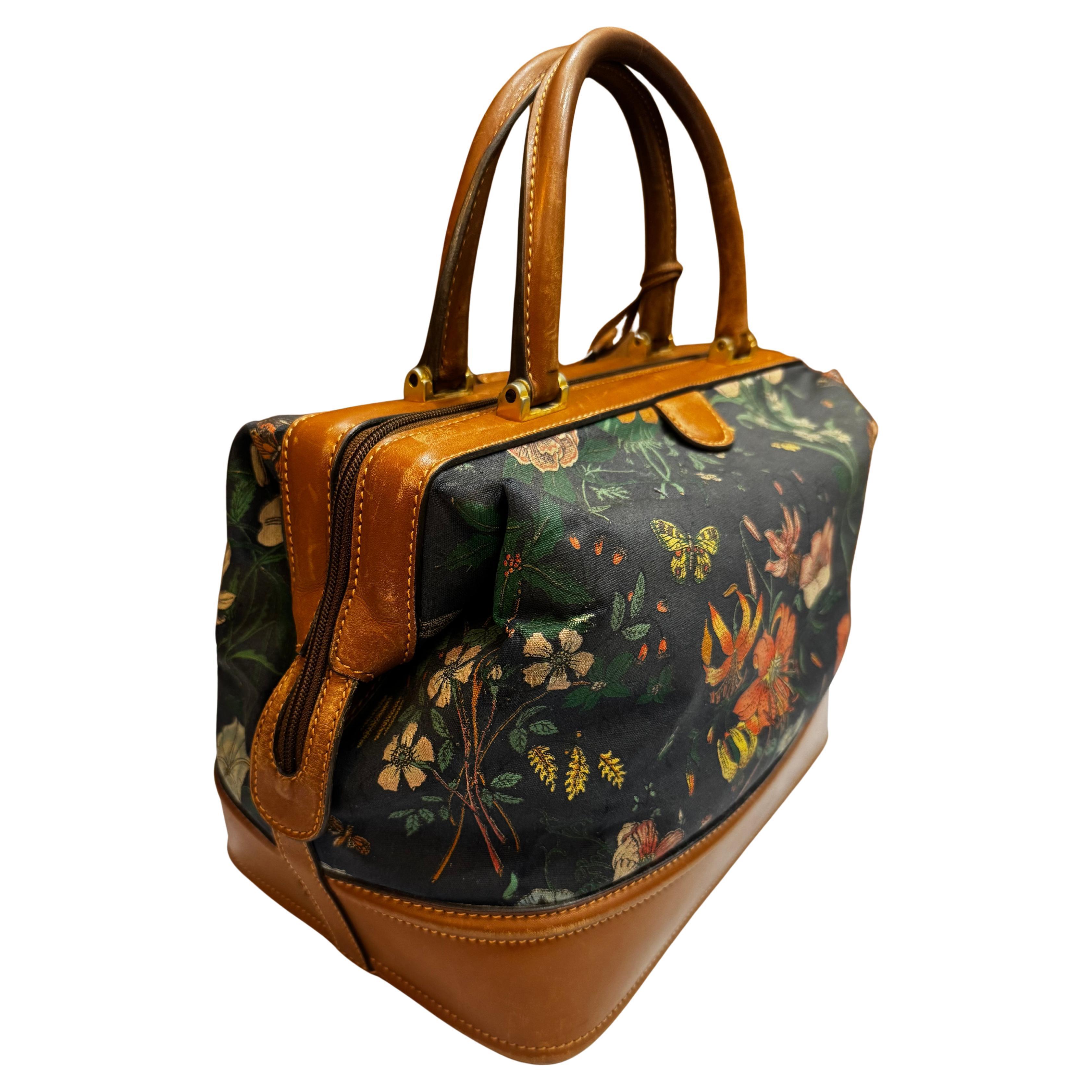 1980s Vintage GUCCI Floral Canvas Vanity Train Case 2