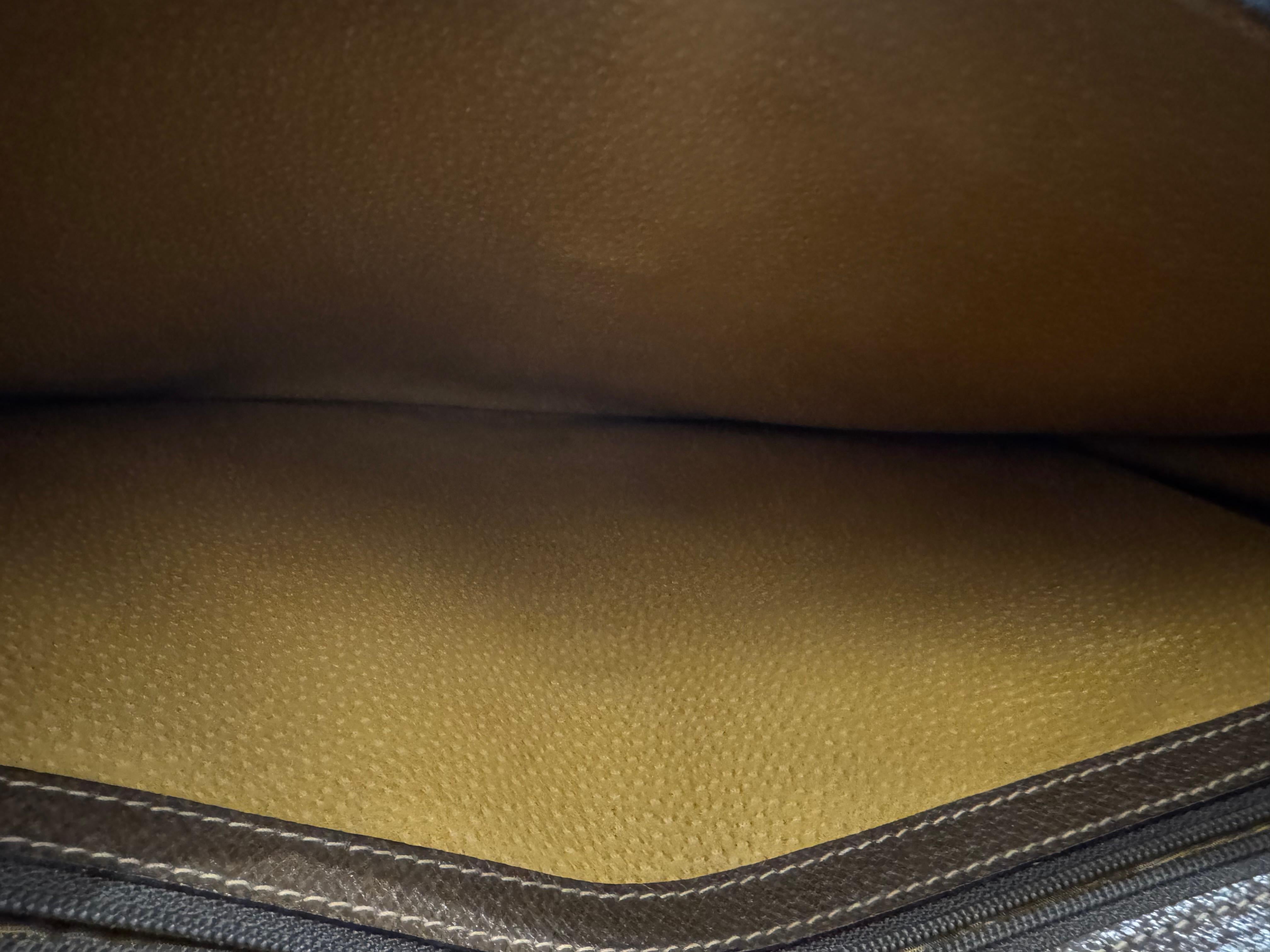 1980s Vintage GUCCI Pigskin Leather Document Clutch Bag Brown Large For Sale 5
